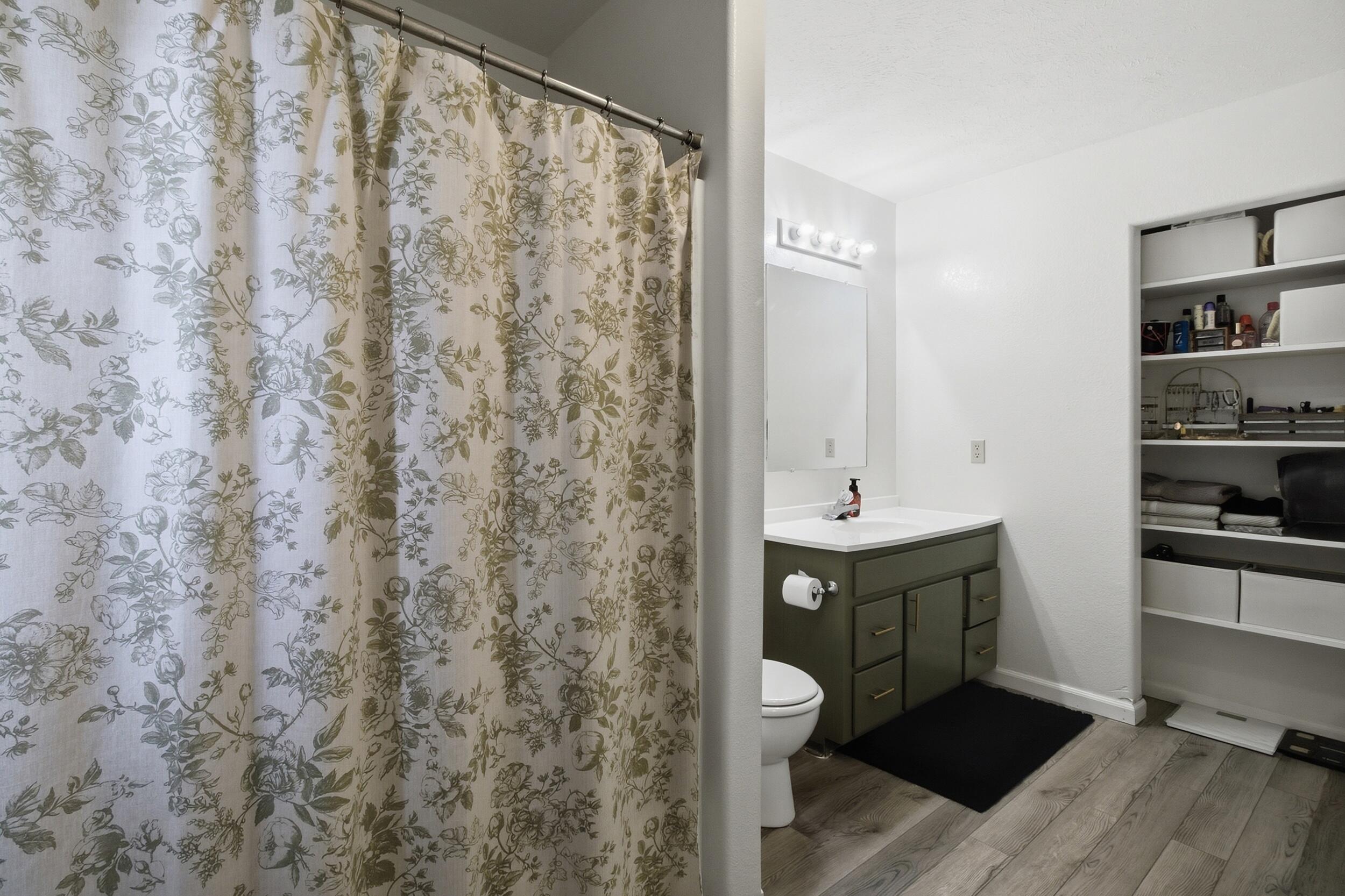 700 Robin Road Property Photo 20
