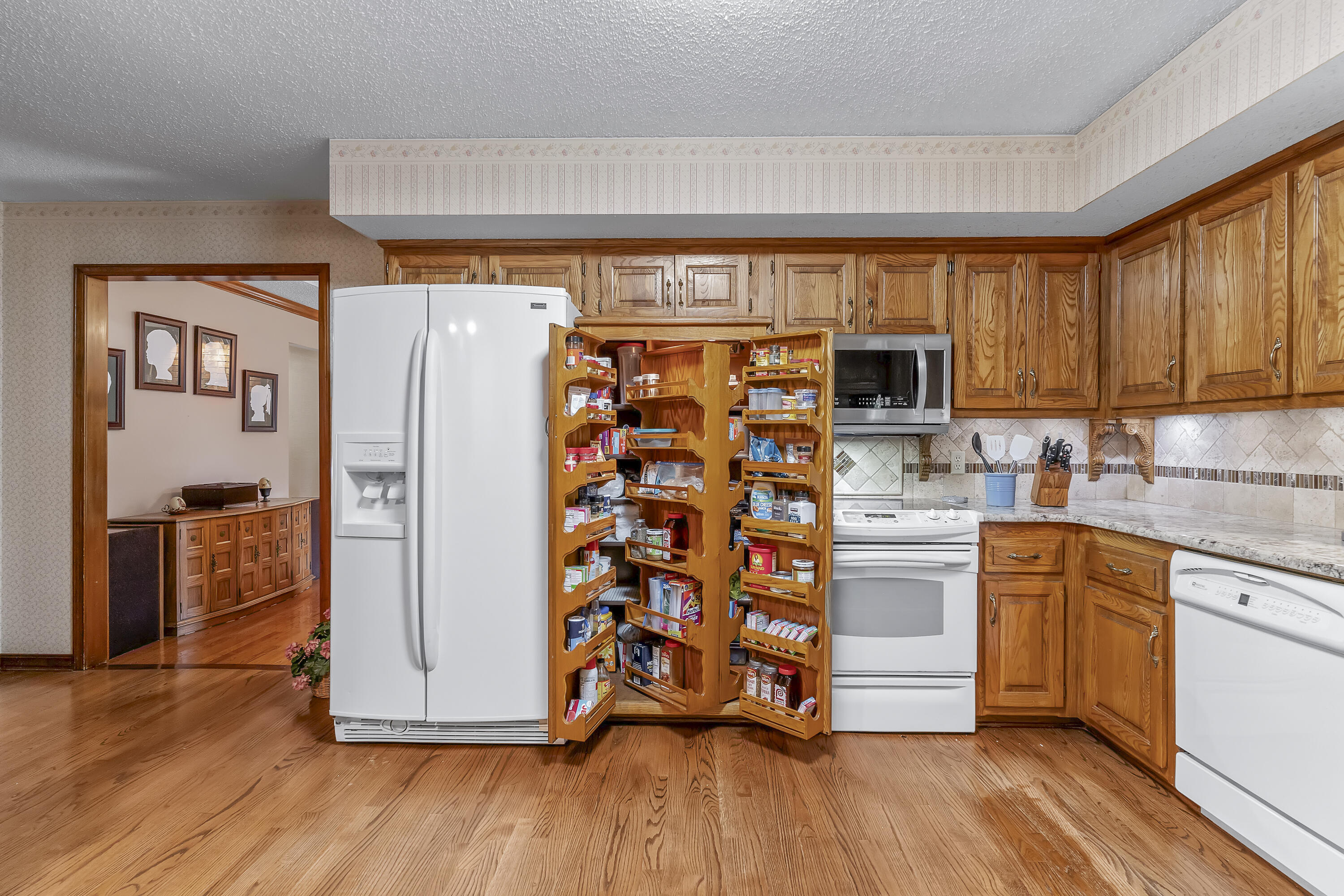 4715 South Connor Avenue Property Photo 19