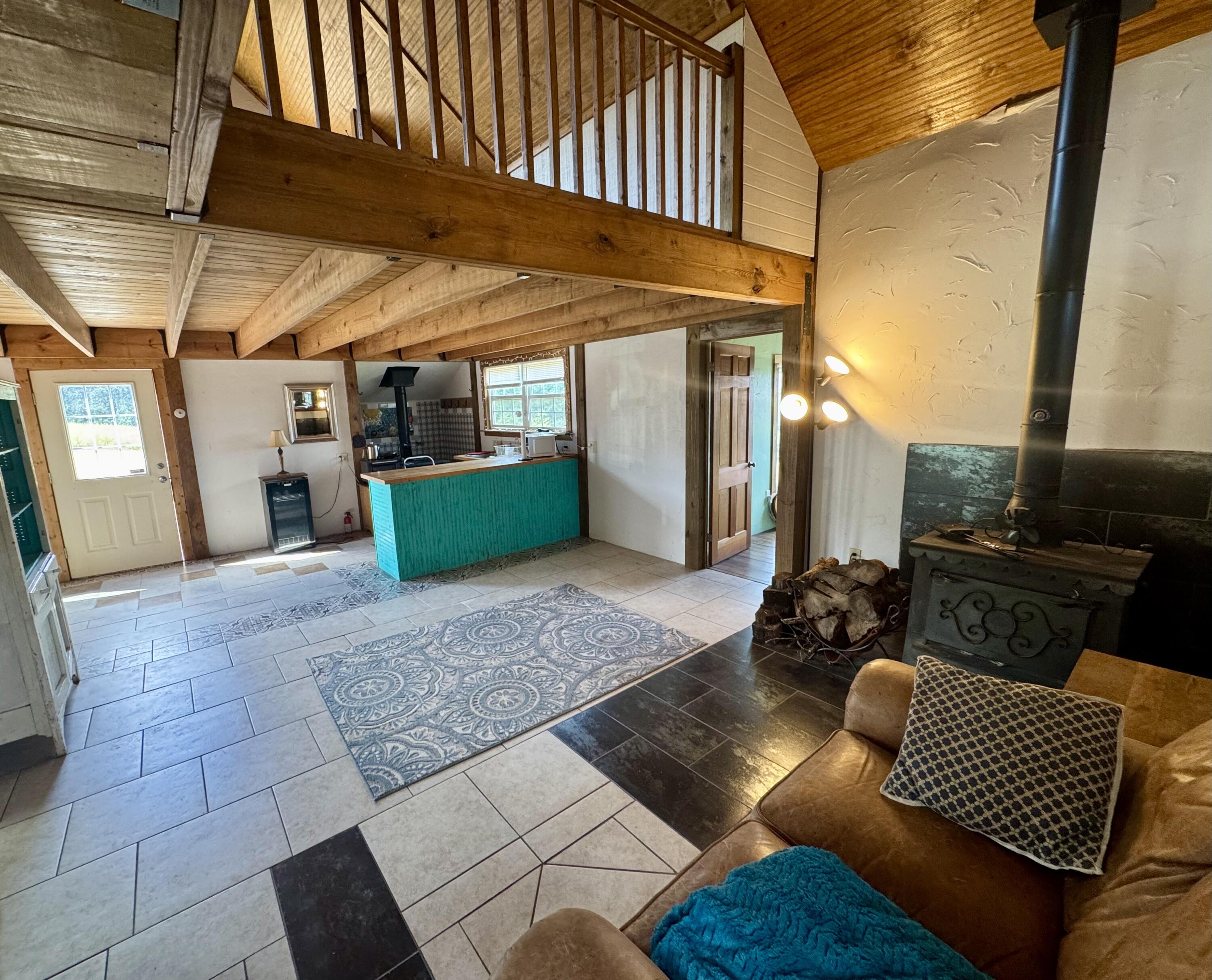 1374 Scotch Hollow Road Property Photo 14