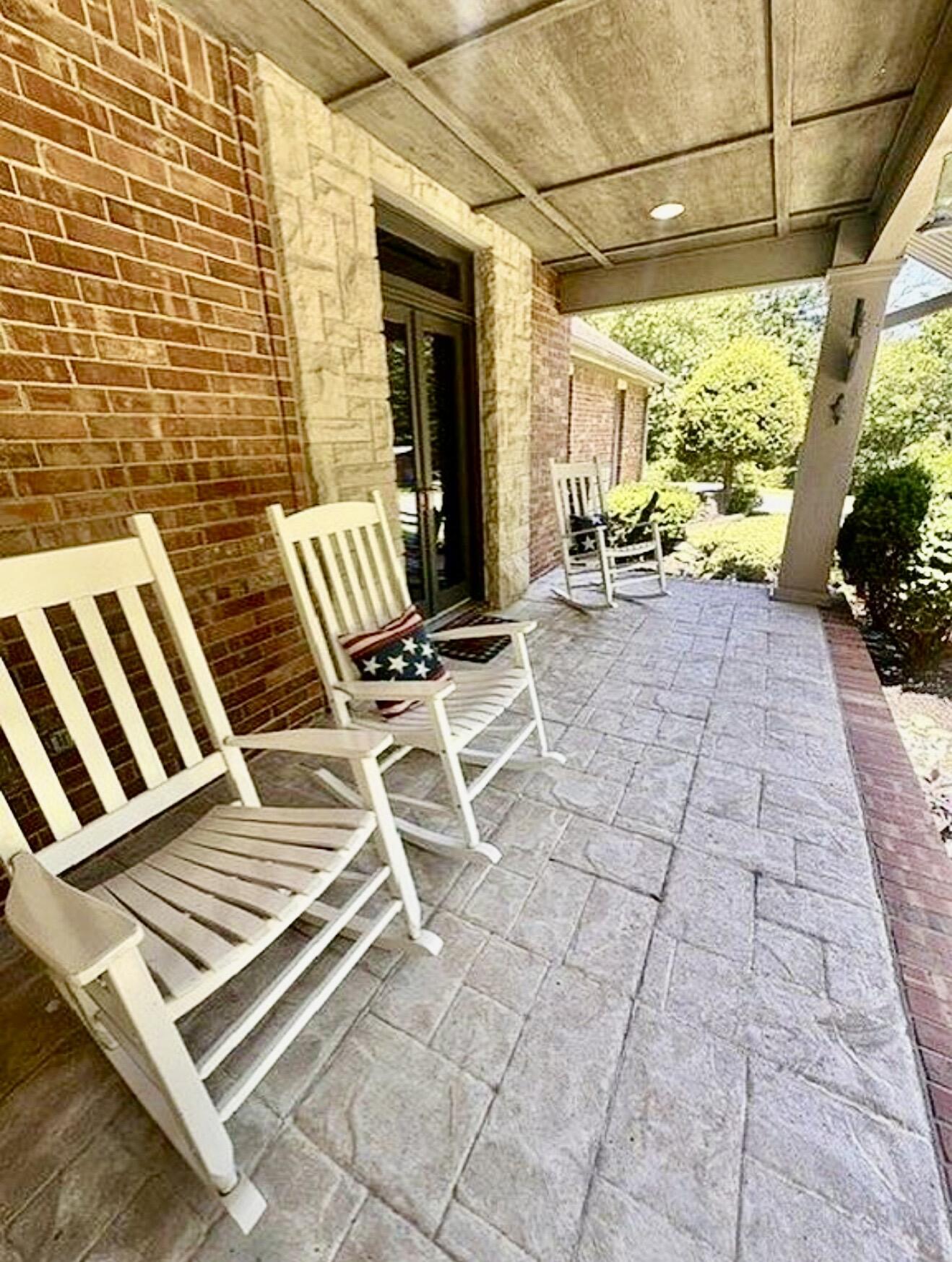 7663 Timber Ridge Drive Property Photo 4