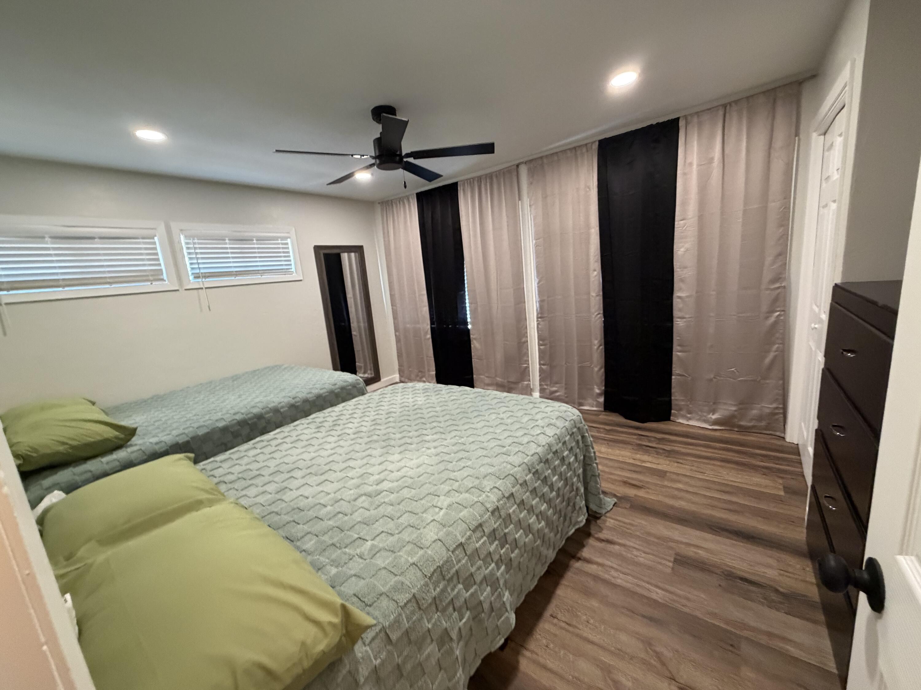 70 East Lakeshore Drive Property Photo 13