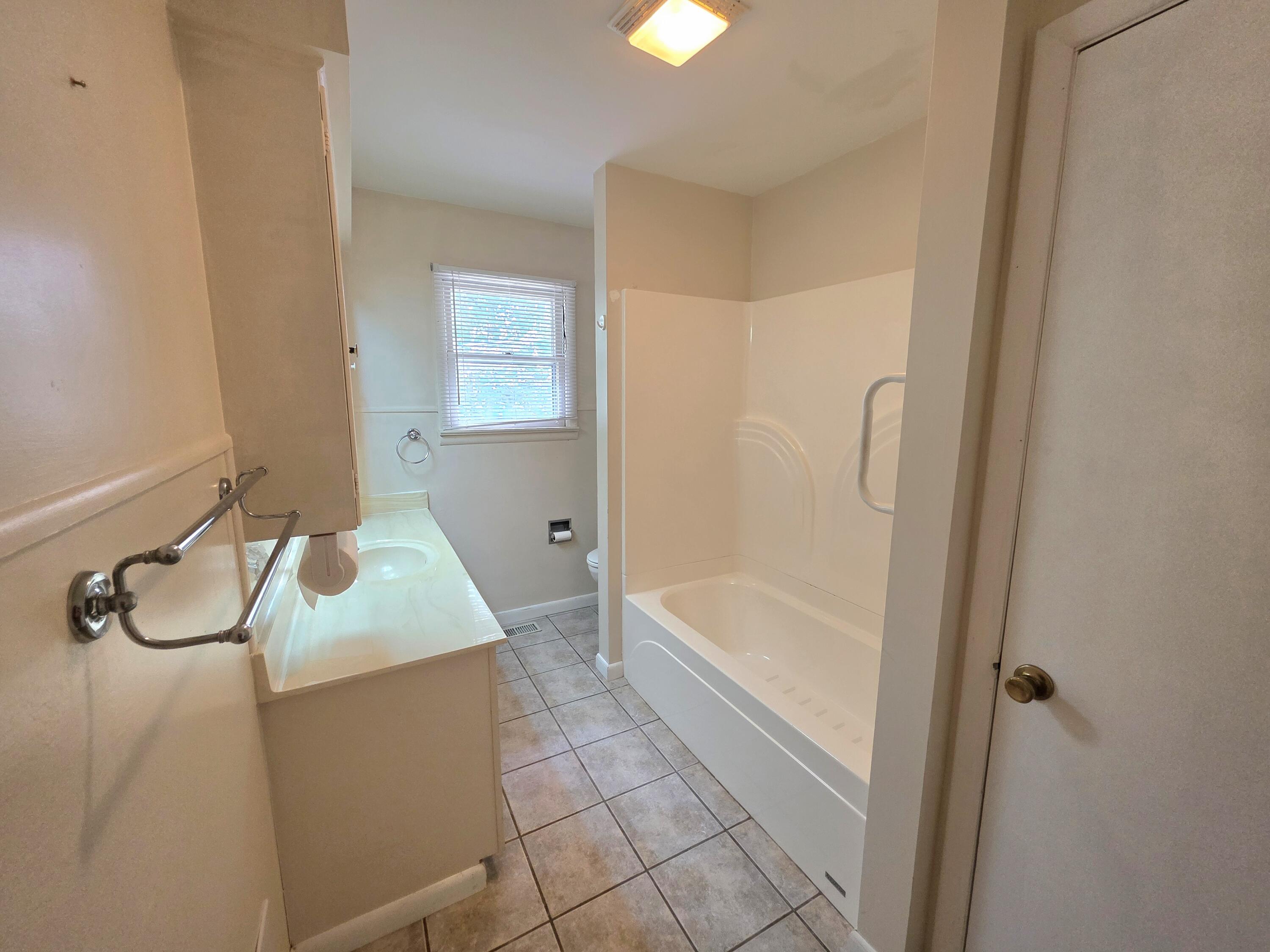 1319 Briar Wood Drive Property Photo 18