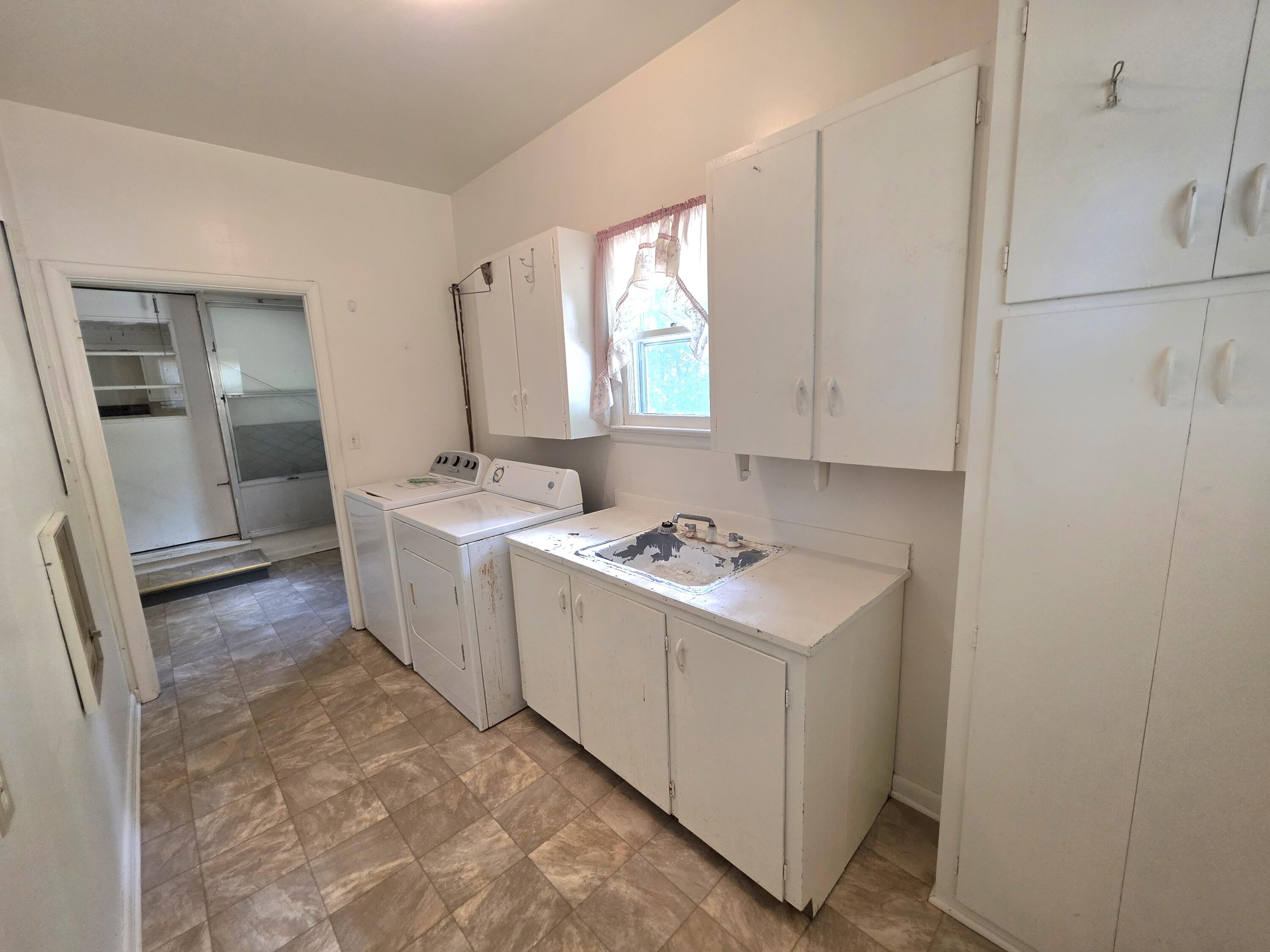1319 Briar Wood Drive Property Photo 23