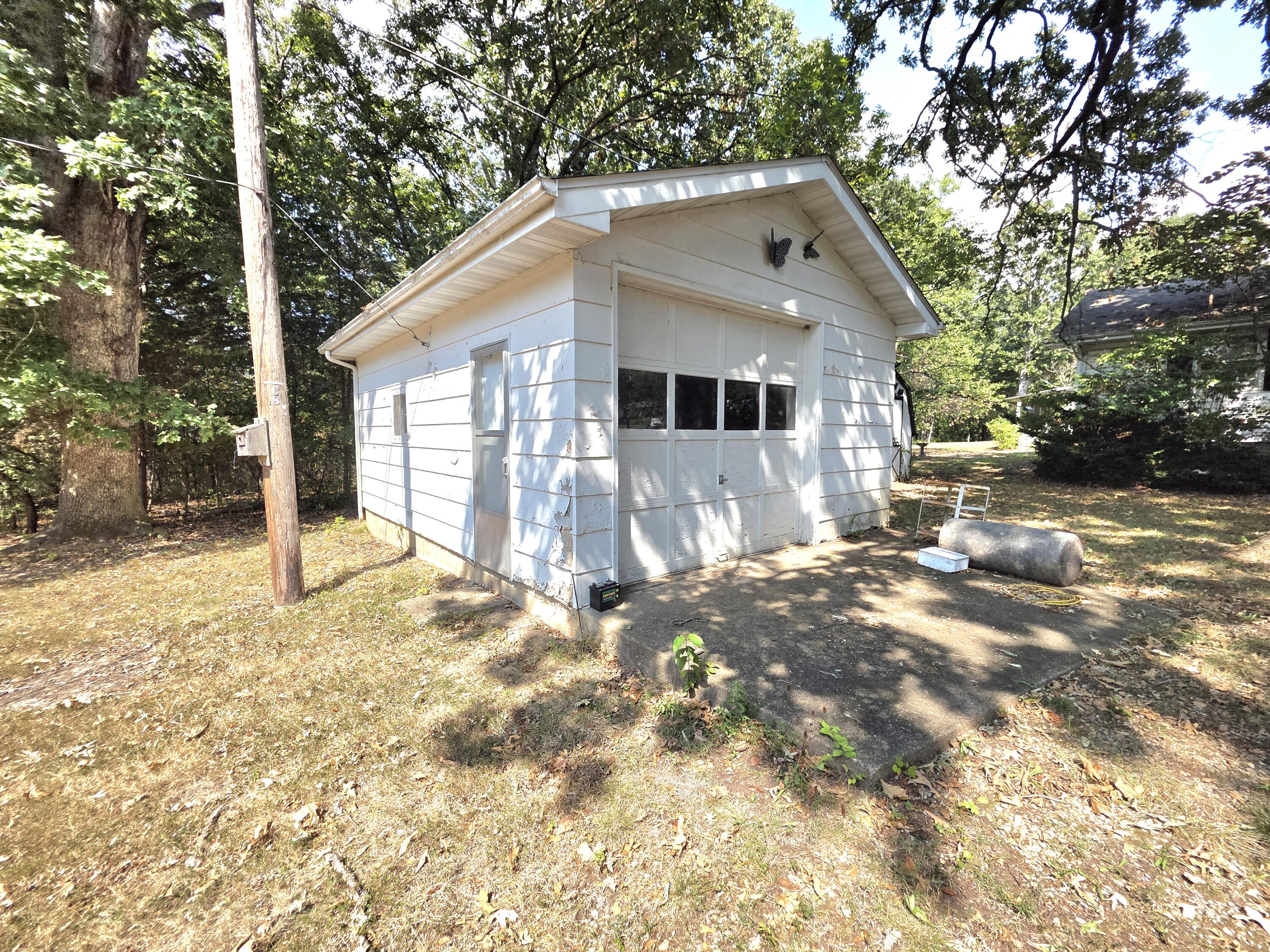 1319 Briar Wood Drive Property Photo 28