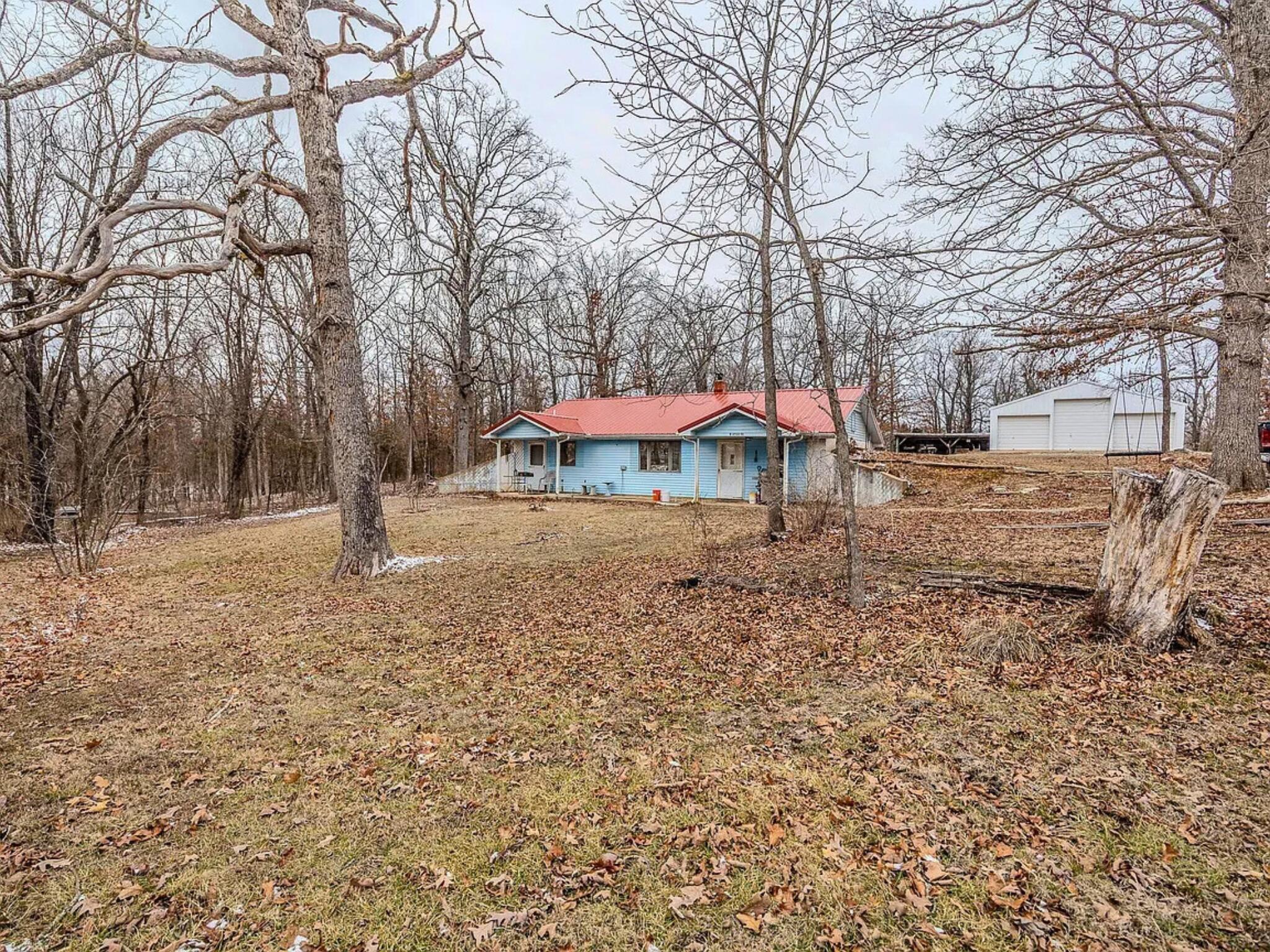 4 Arthur Trail Property Photo 1