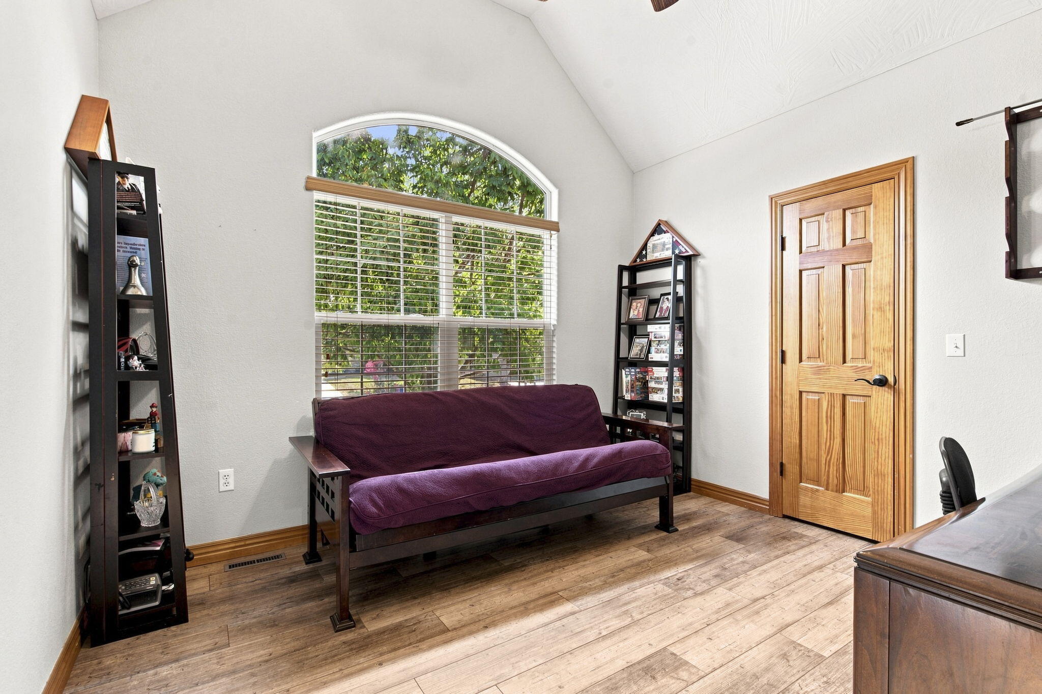 661 North Greer Avenue Property Photo 18