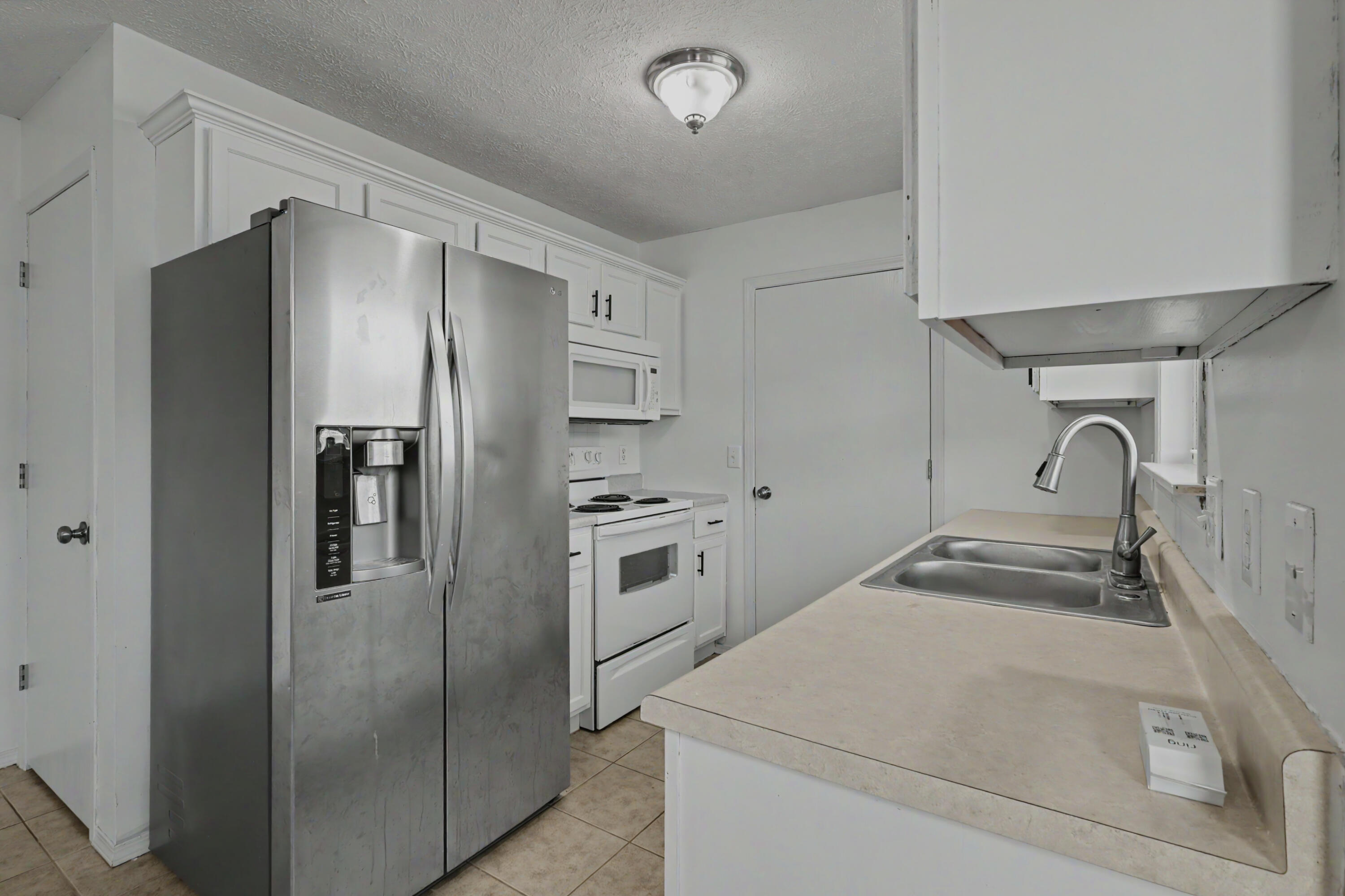 1107 East Melton Road Property Photo 11