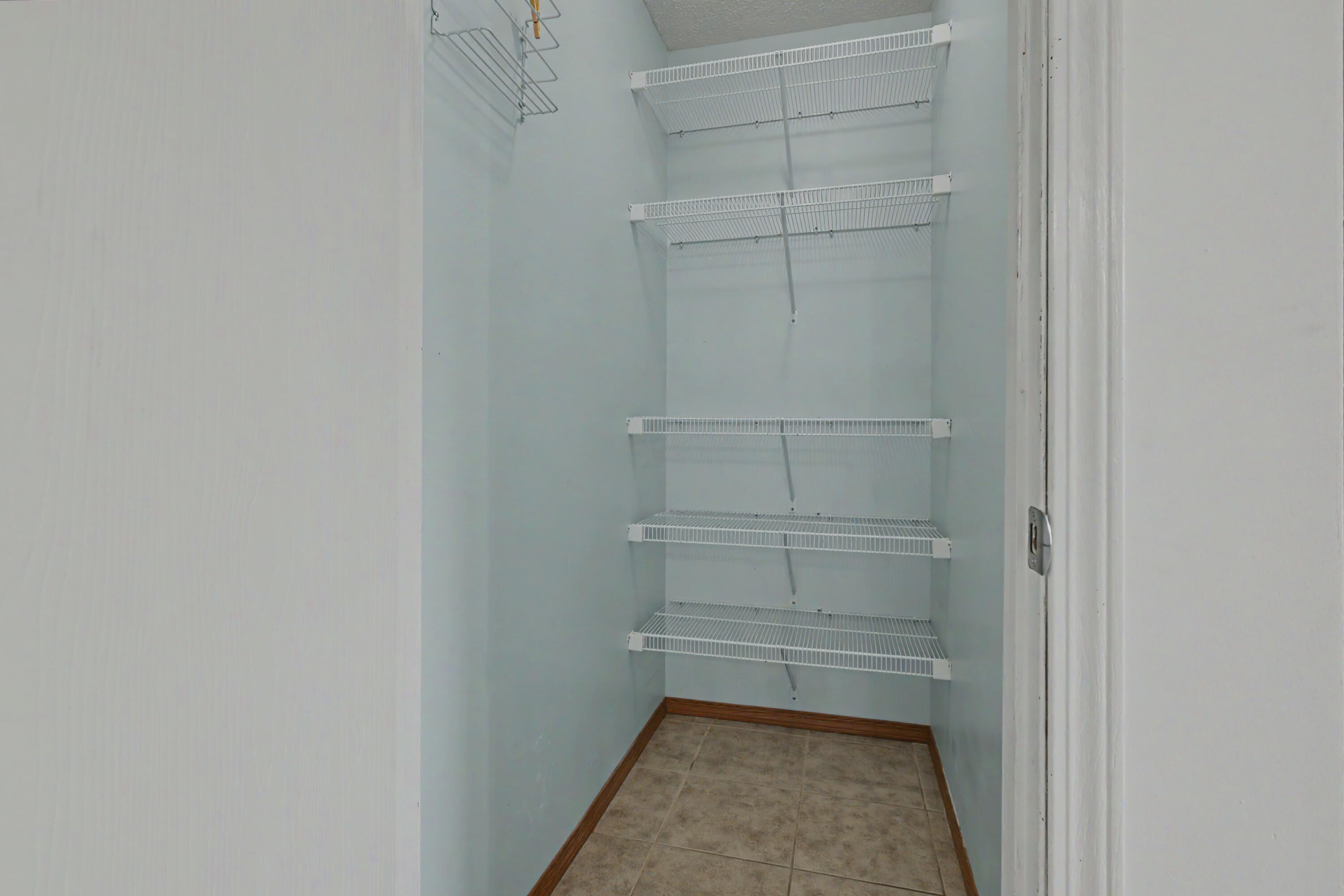 1107 East Melton Road Property Photo 16