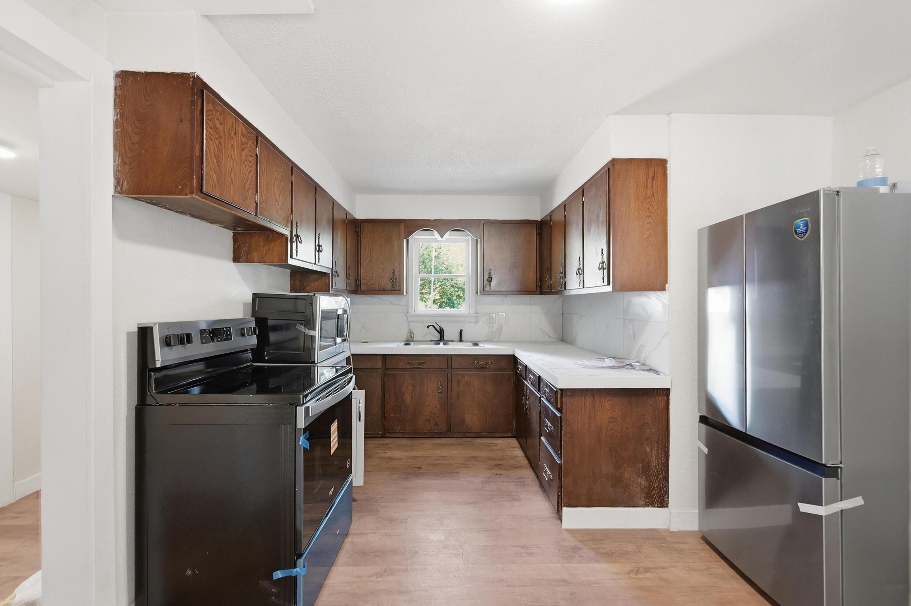 1402 Poplar Street Property Photo 15
