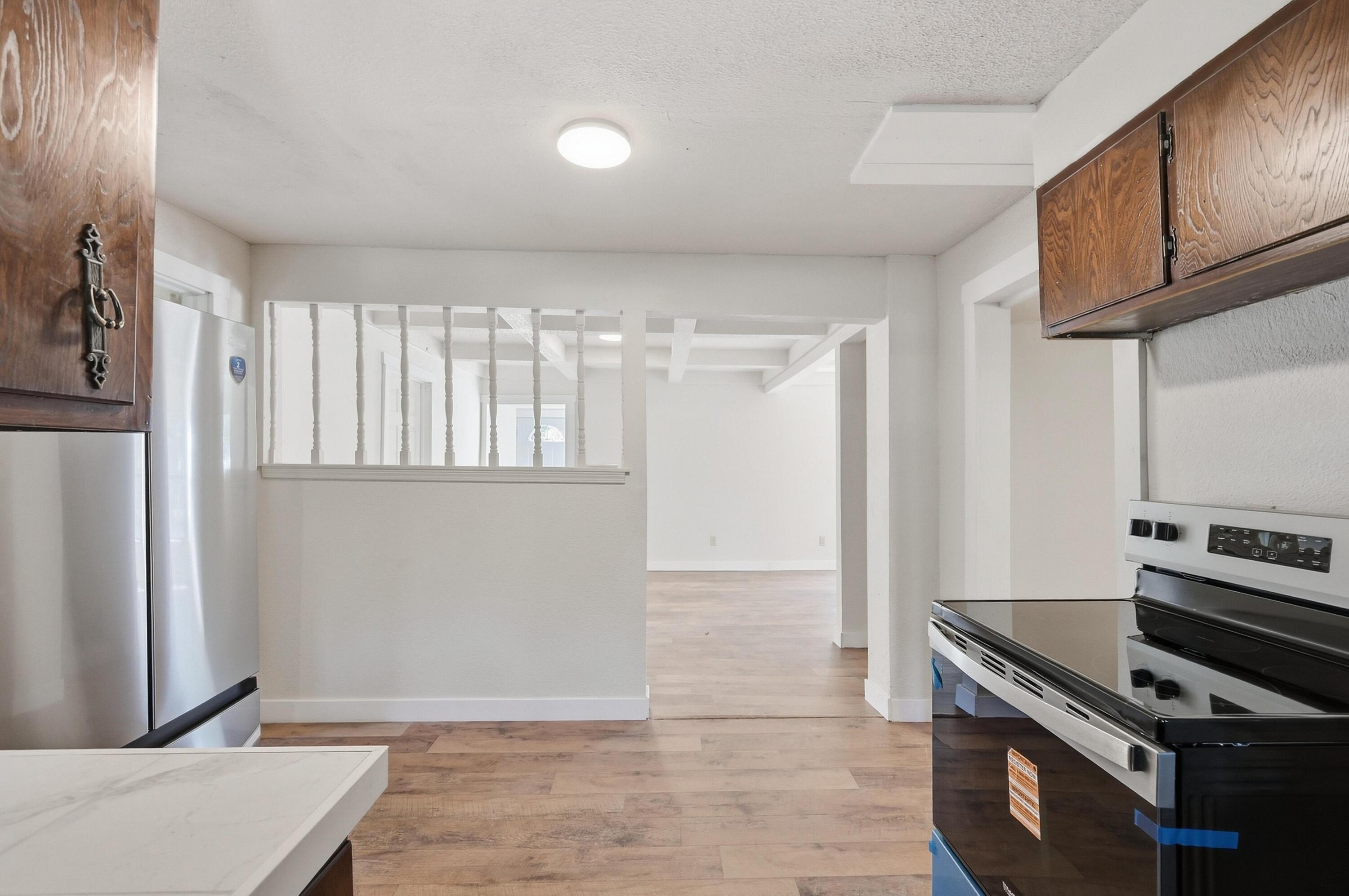1402 Poplar Street Property Photo 16
