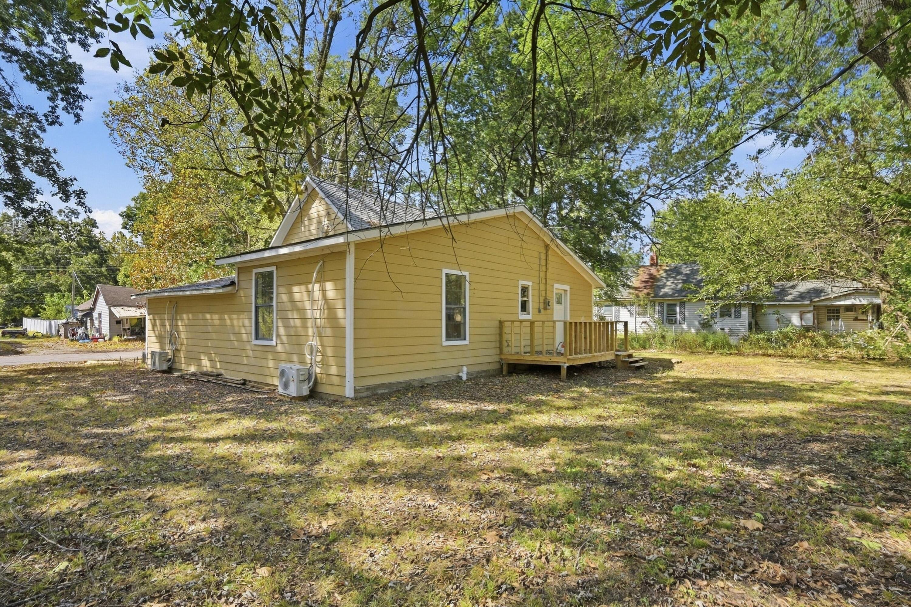 1402 Poplar Street Property Photo 30