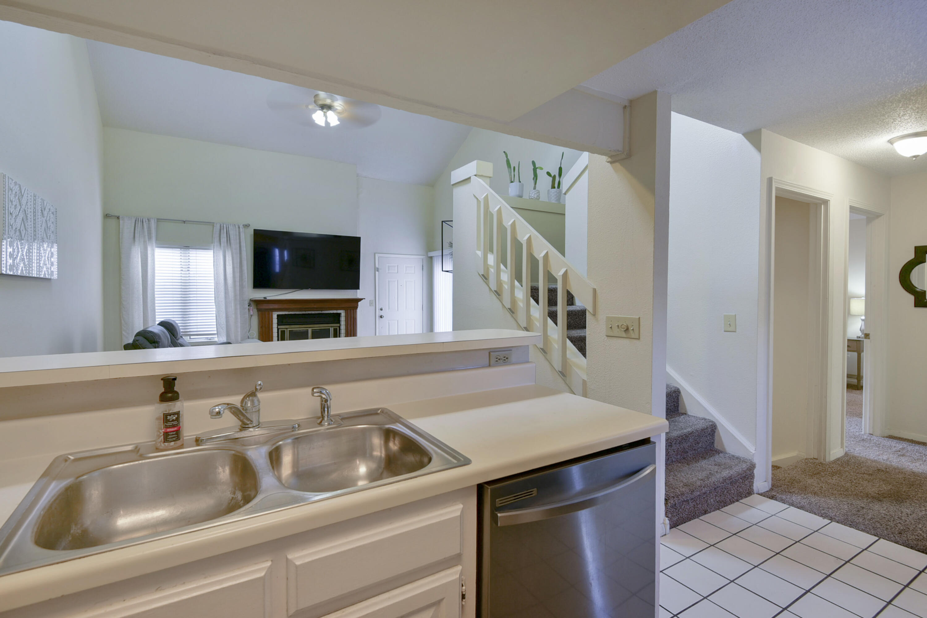 3440 South Delaware Avenue 106 Property Photo 11