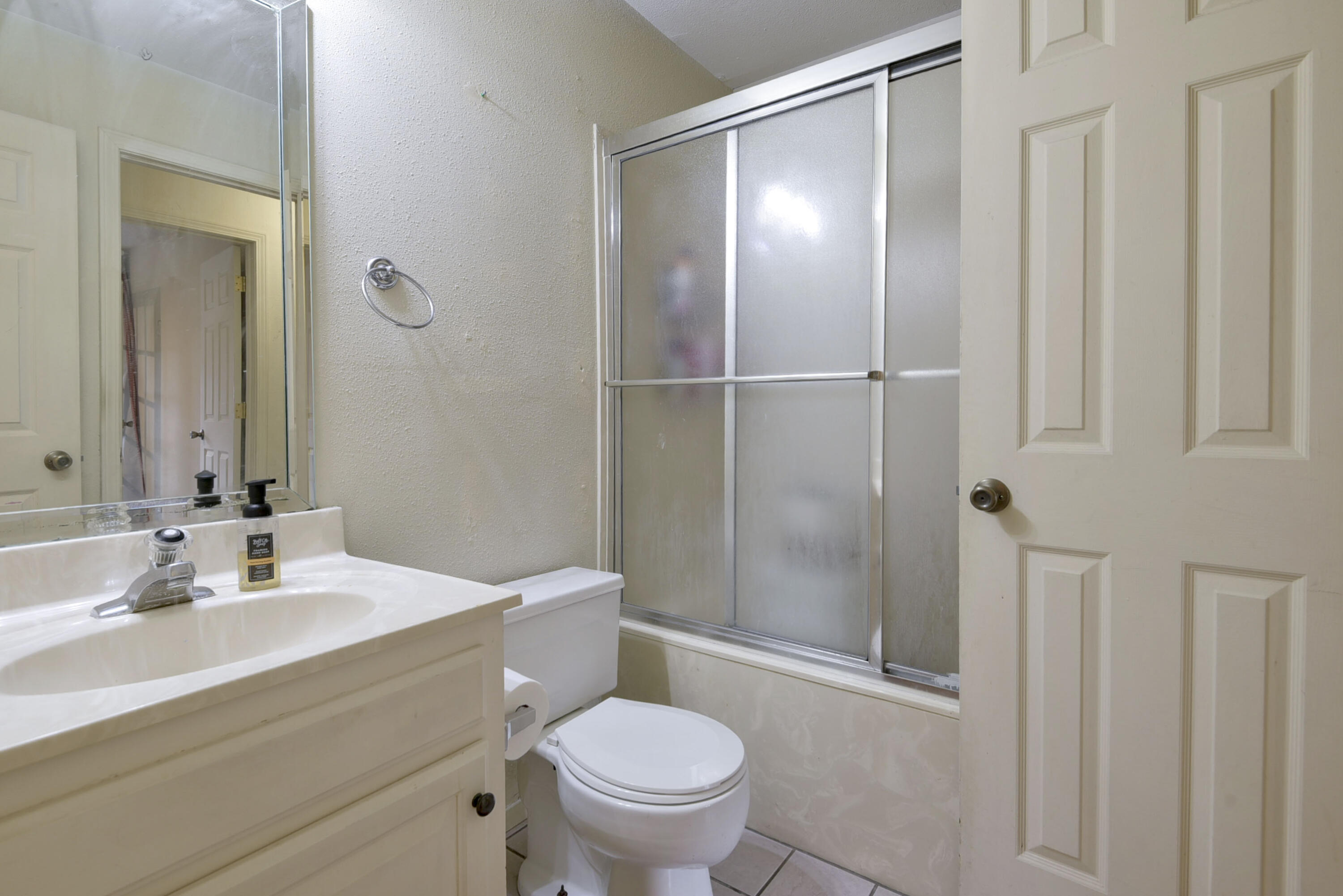 3440 South Delaware Avenue 106 Property Photo 17