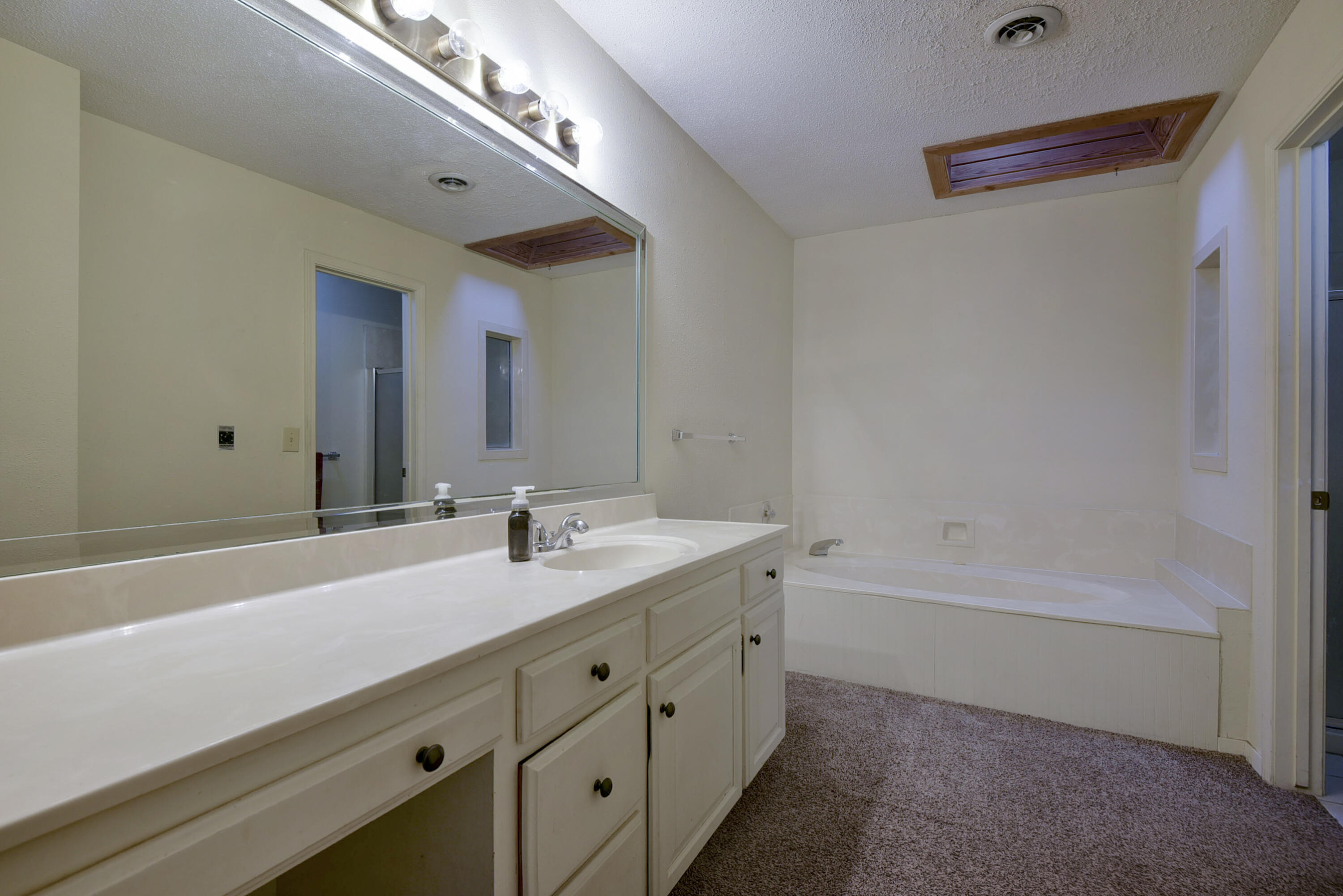 3440 South Delaware Avenue 106 Property Photo 22