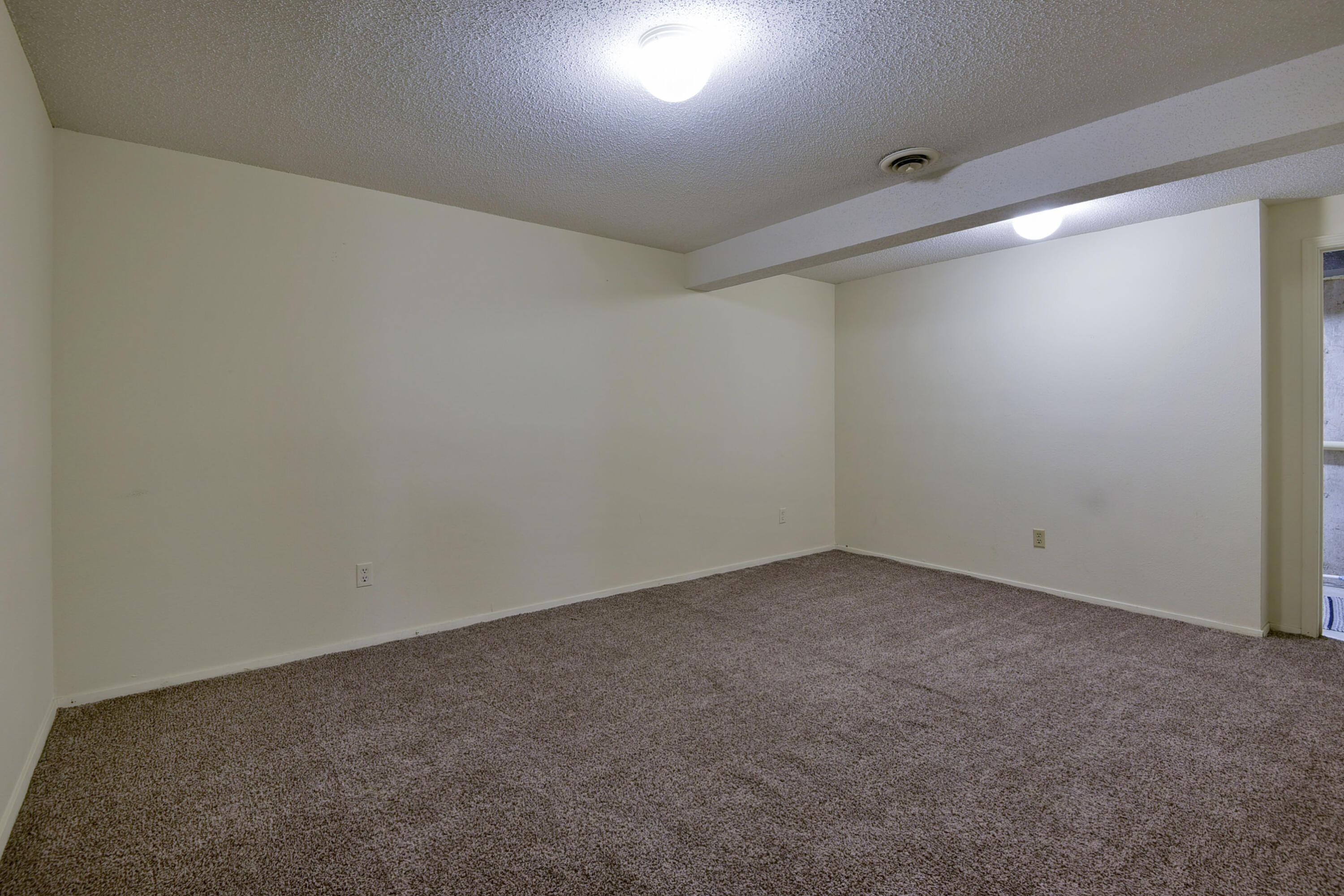 3440 South Delaware Avenue 106 Property Photo 30