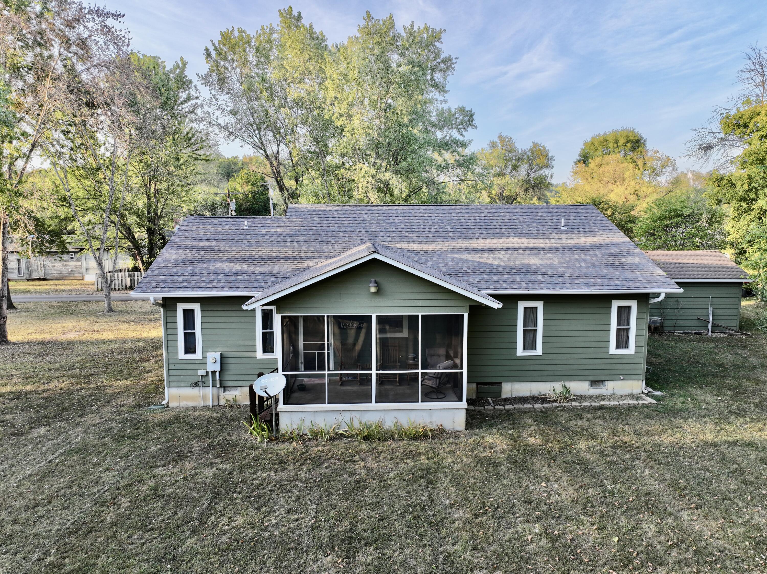 100 David Street Property Photo 4