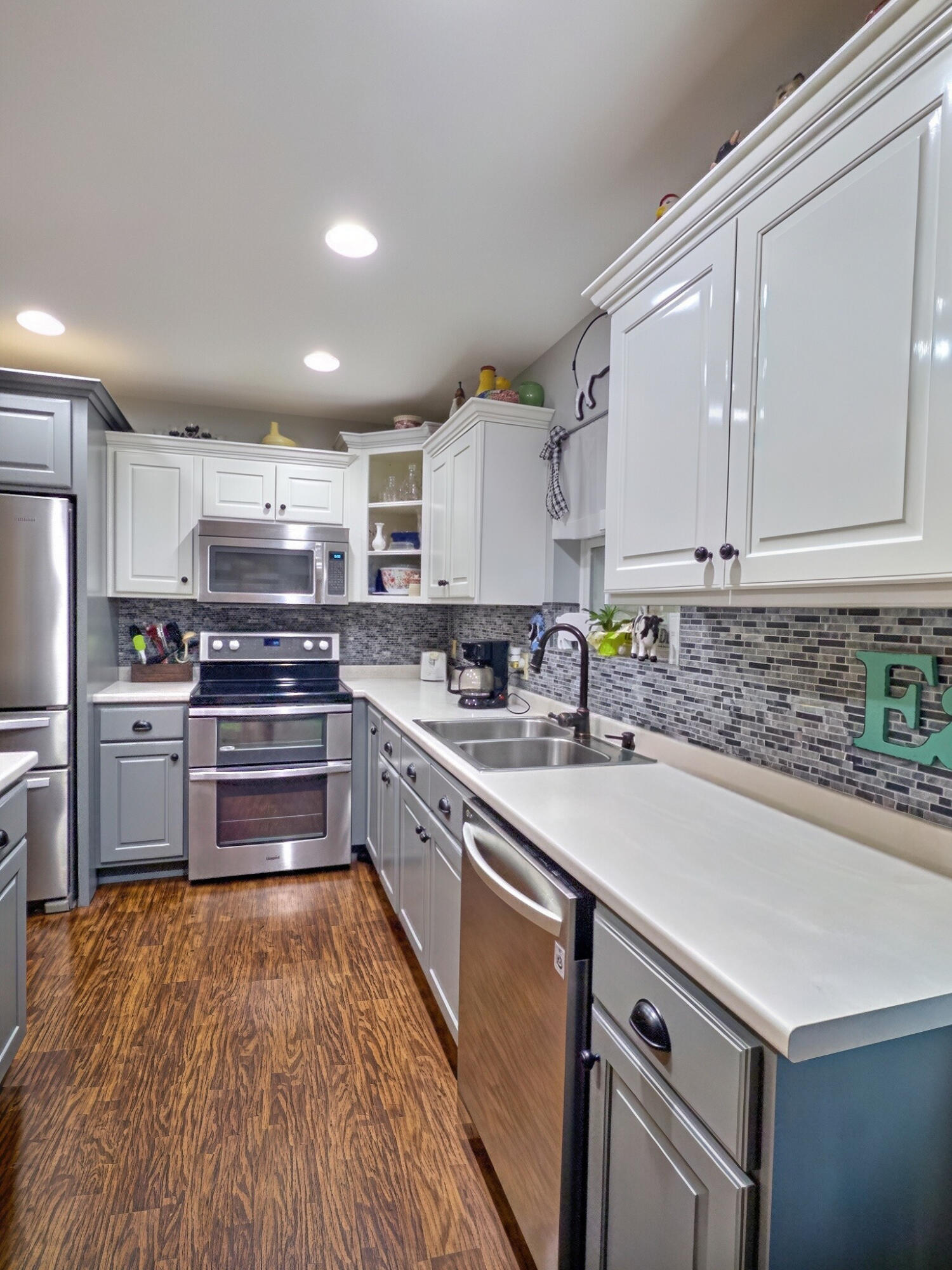 100 David Street Property Photo 11