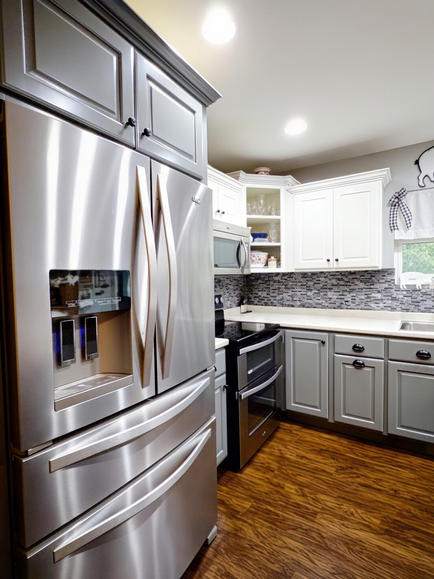 100 David Street Property Photo 15