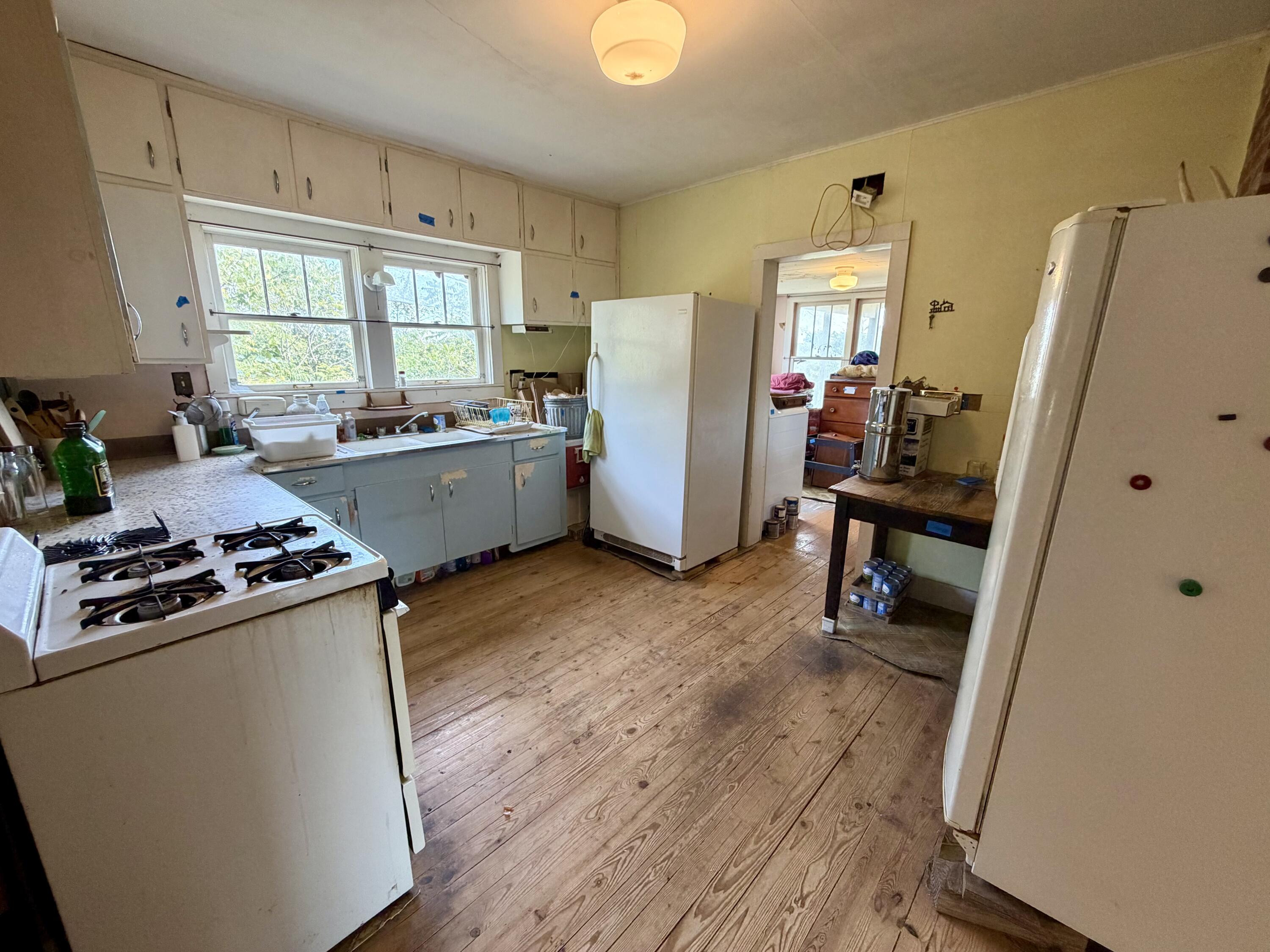 960 County Road 412 Property Photo 5