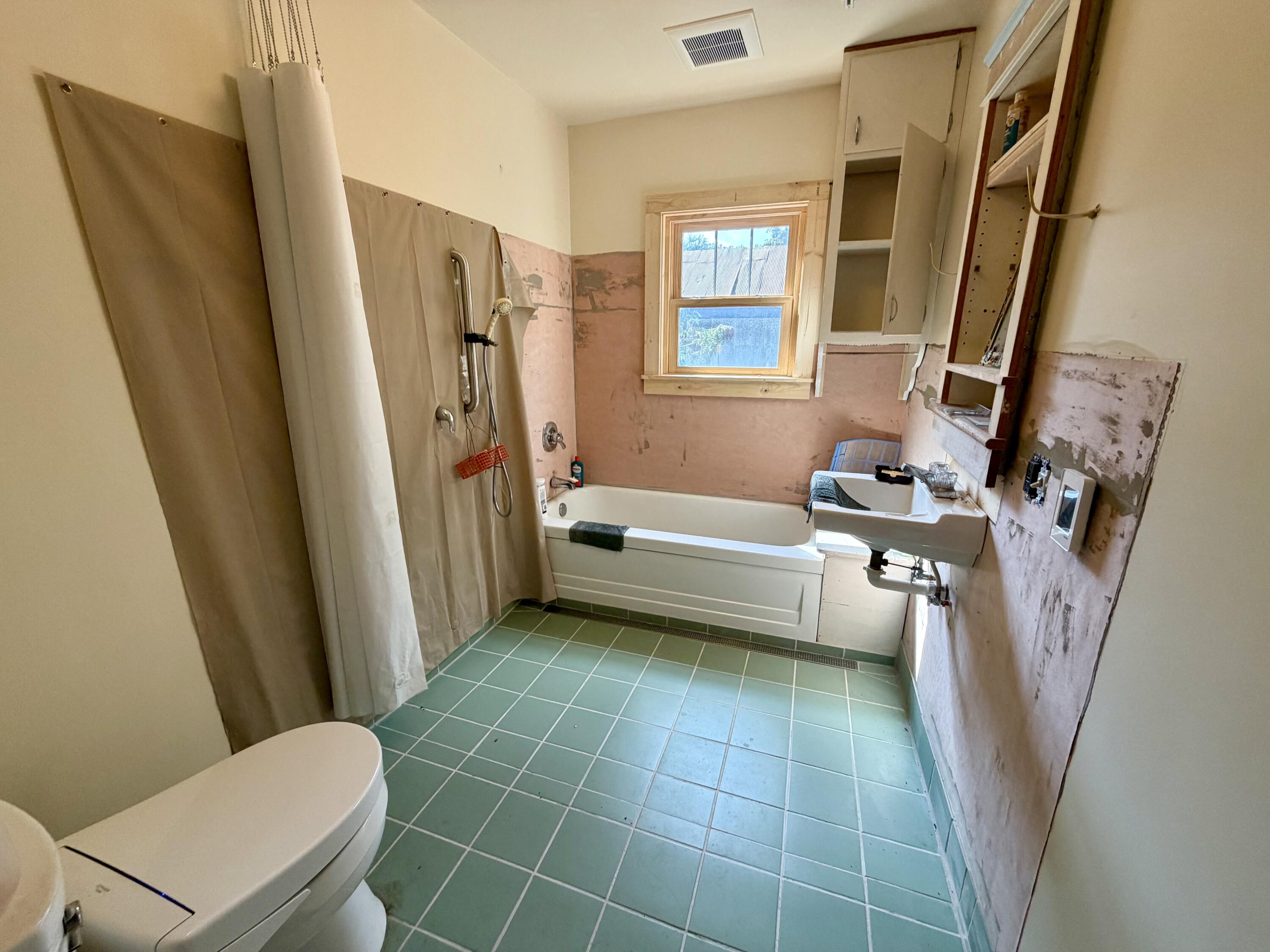 960 County Road 412 Property Photo 10