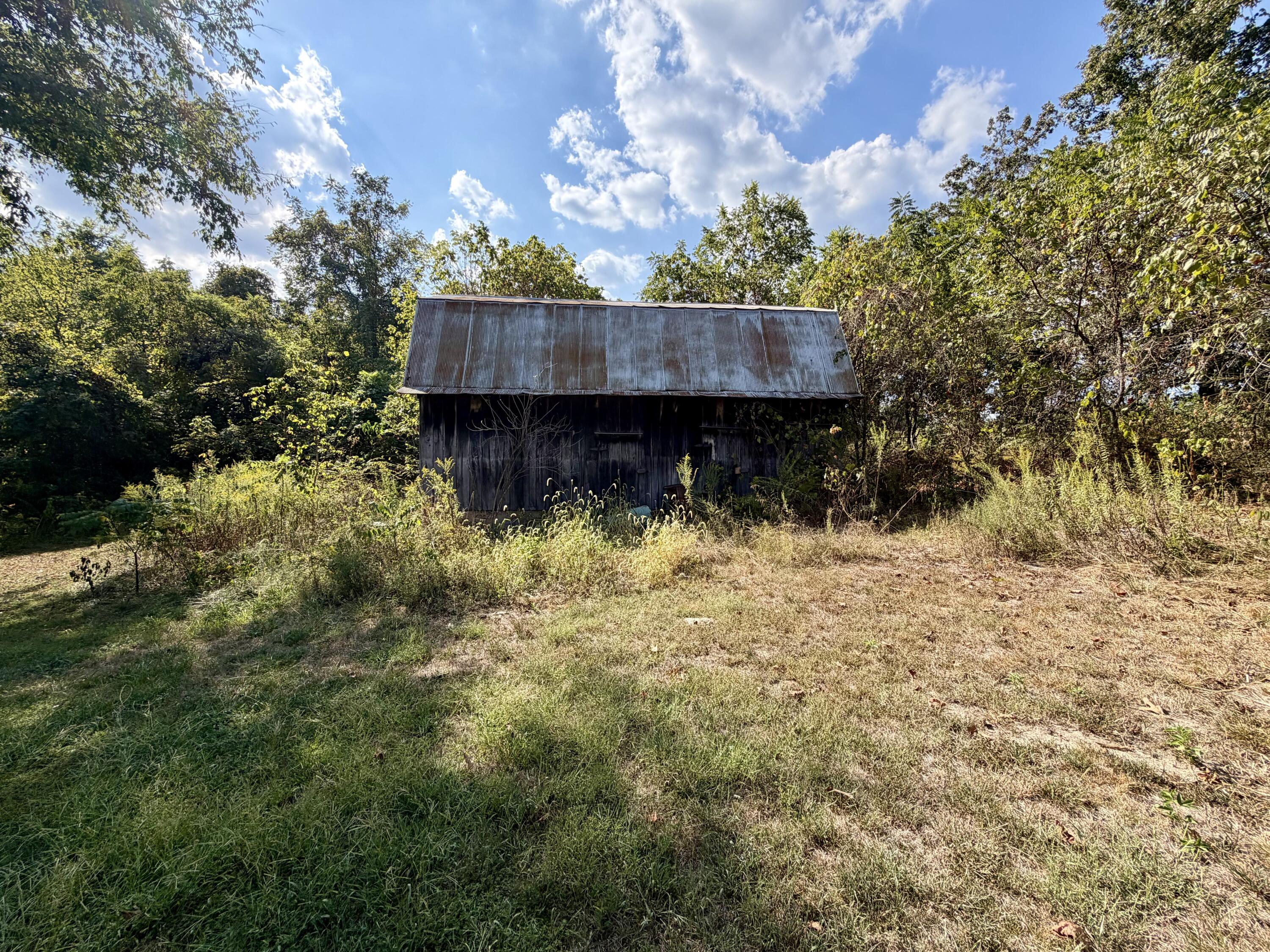 960 County Road 412 Property Photo 20