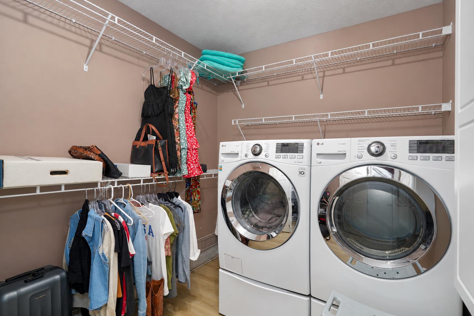 8385 Lawrence 2082 Property Photo 25