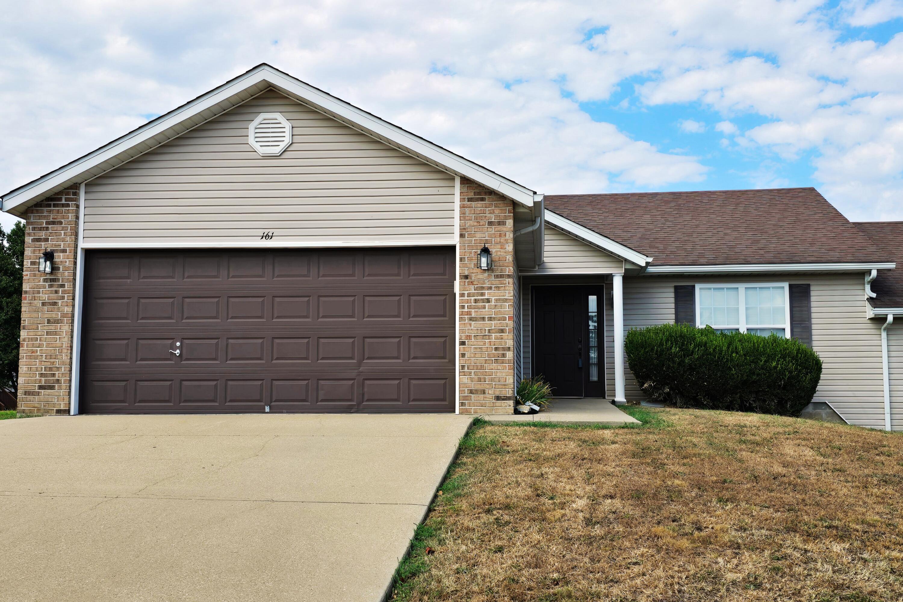 161 Woodland Drive Property Photo 2