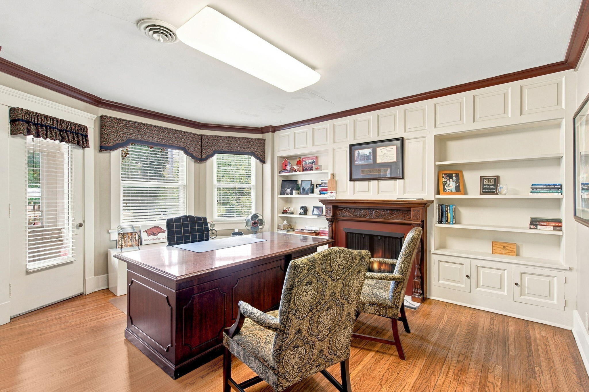 1201 East Walnut Street Property Photo 25