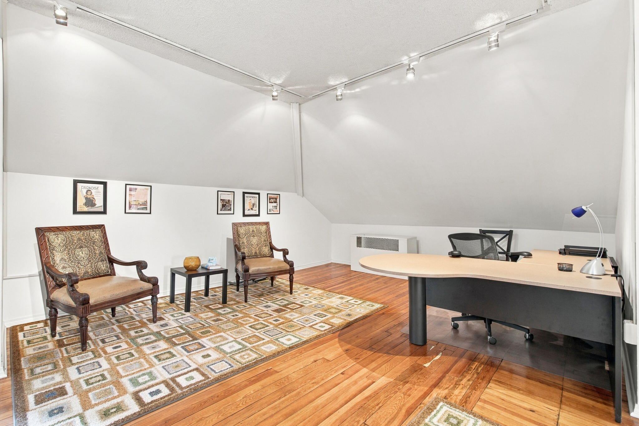 1201 East Walnut Street Property Photo 38