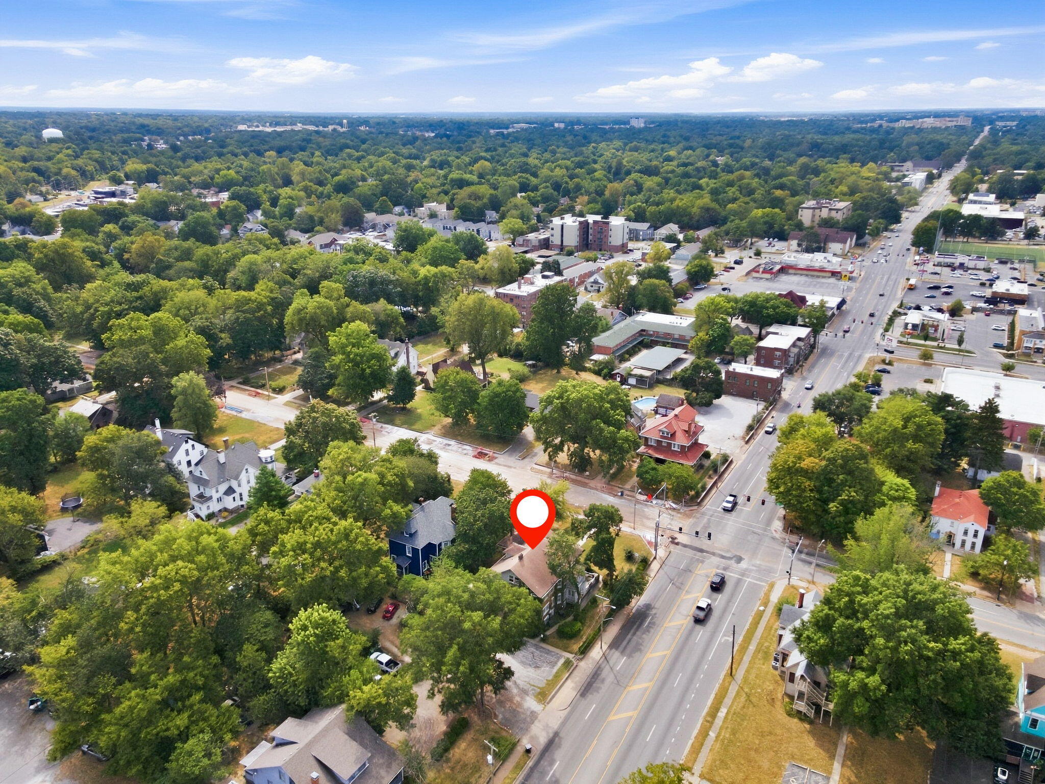 1201 East Walnut Street Property Photo 55