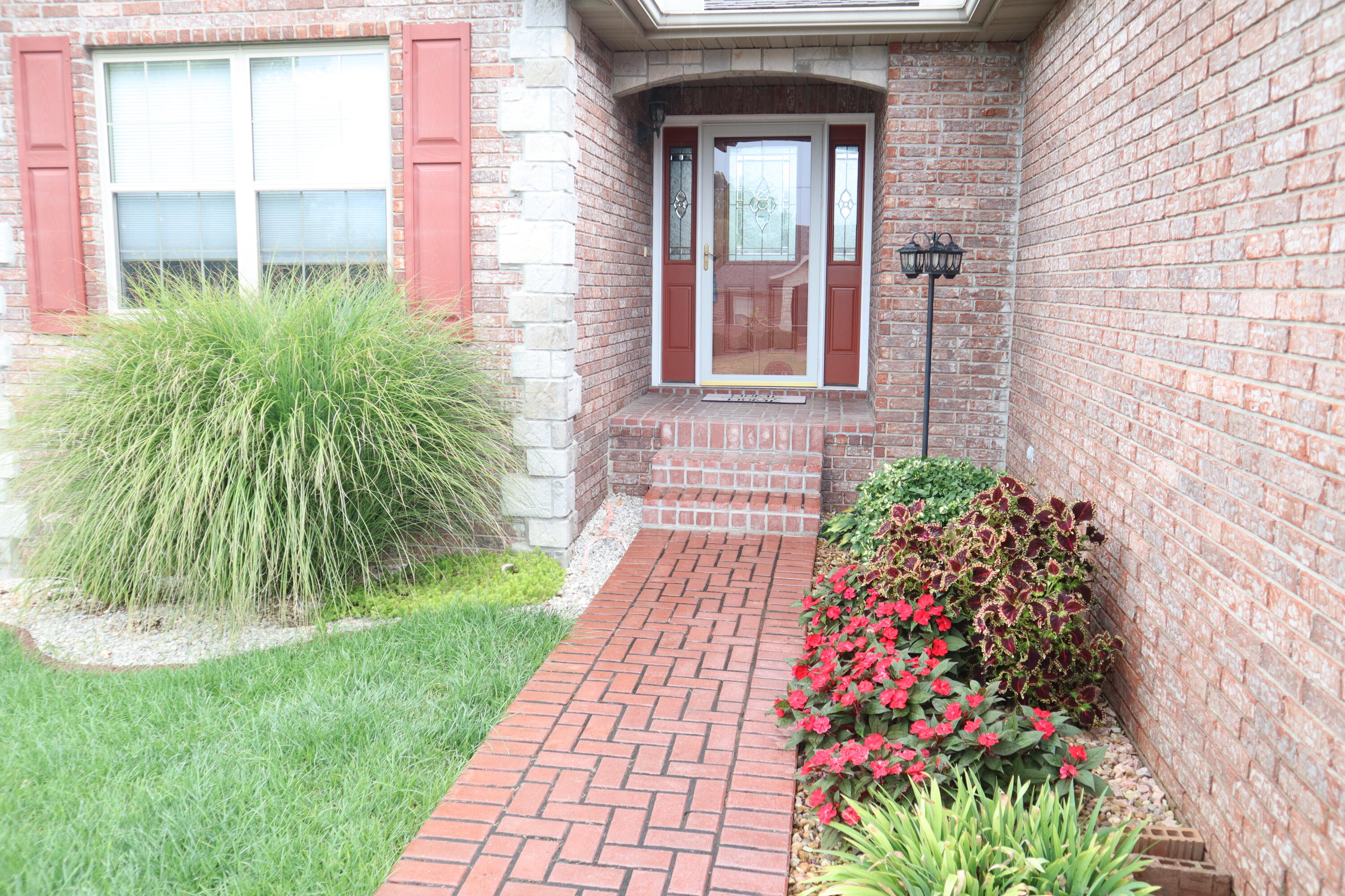 5714 South Lexington Avenue Property Photo 4