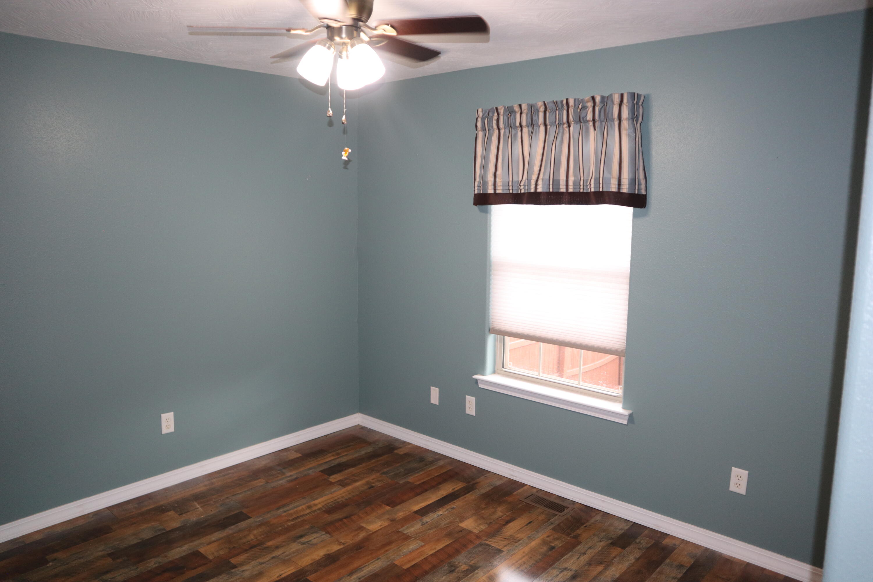 5714 South Lexington Avenue Property Photo 26