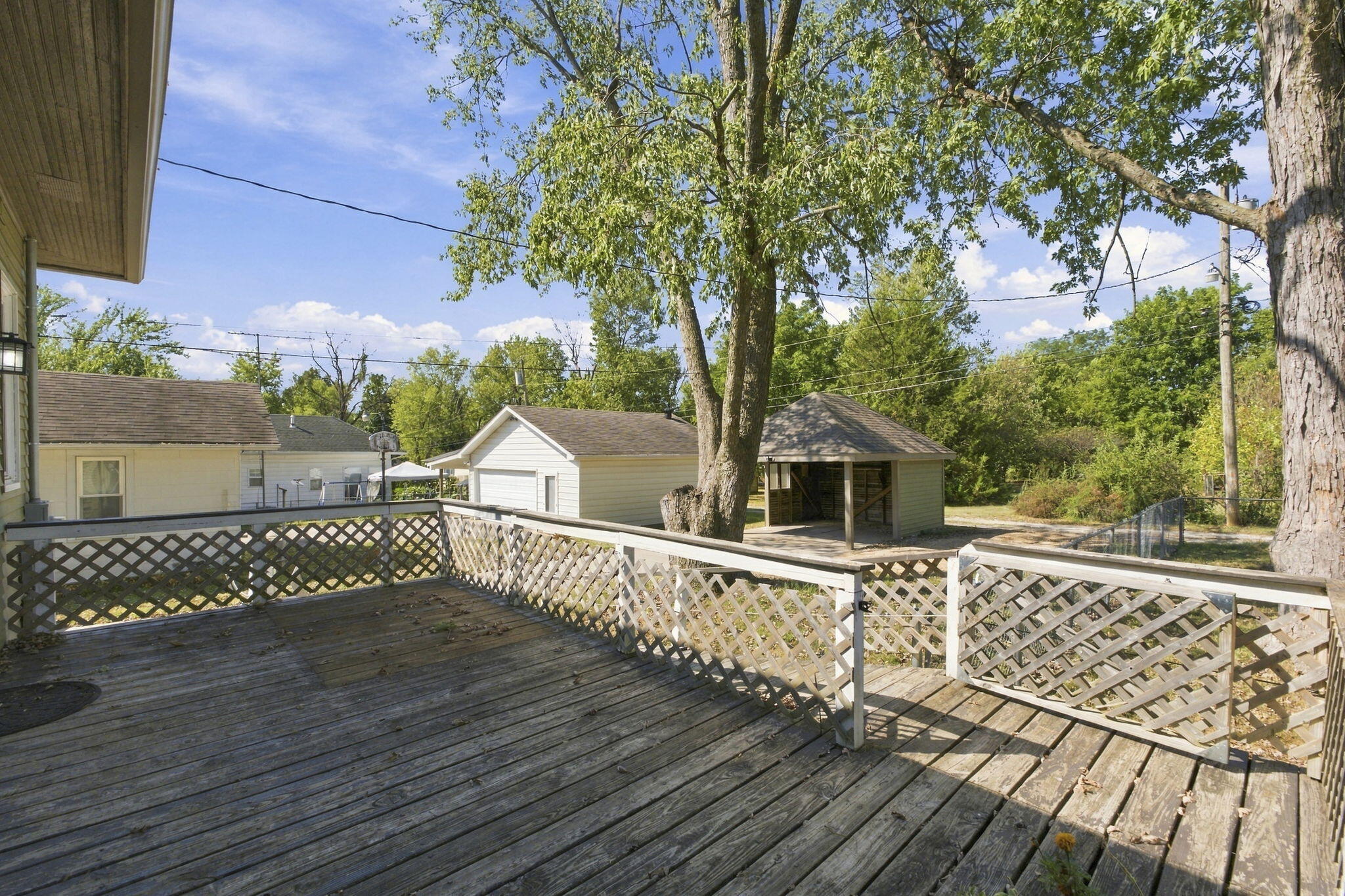 610 North Lincoln Avenue Property Photo 28