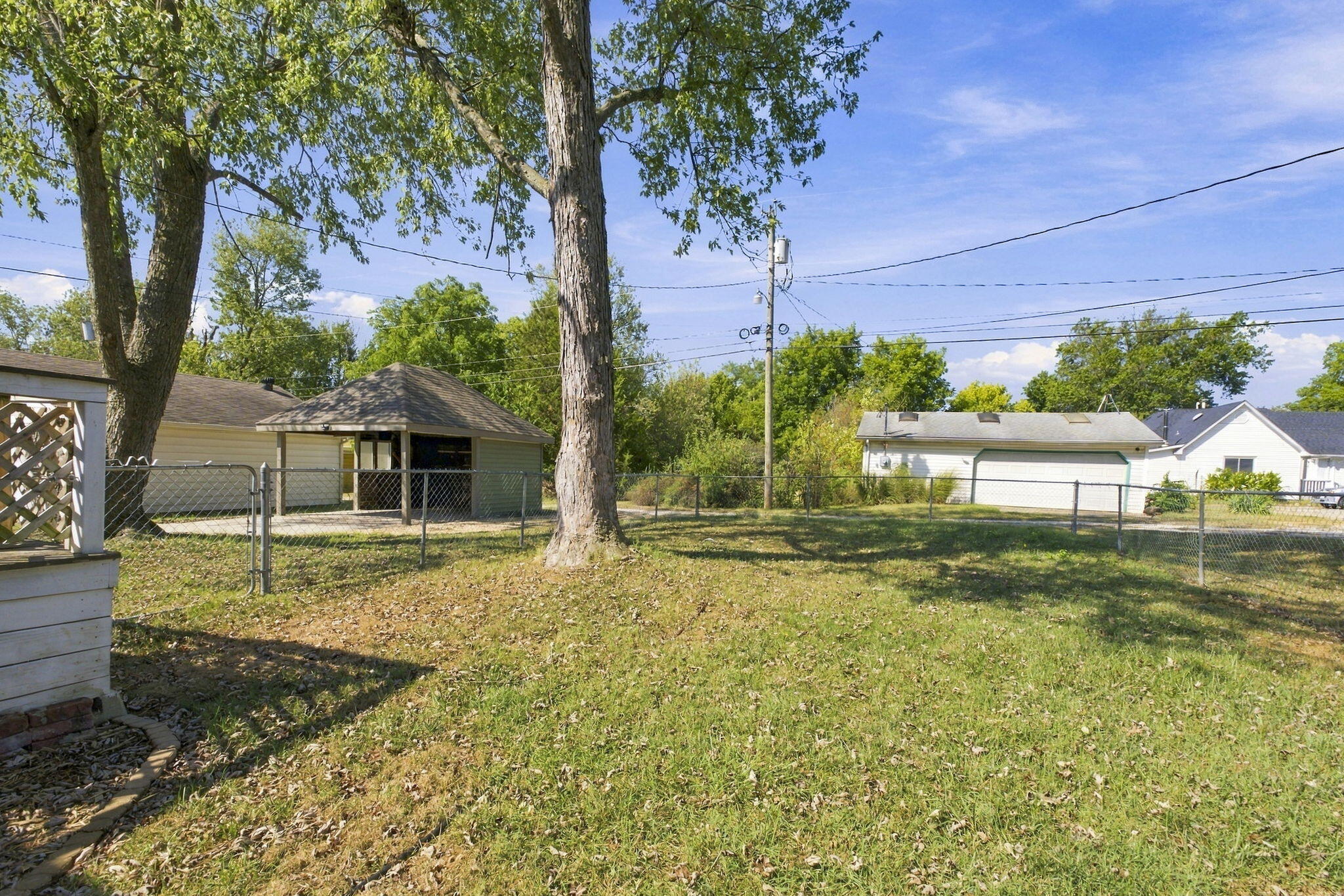 610 North Lincoln Avenue Property Photo 30