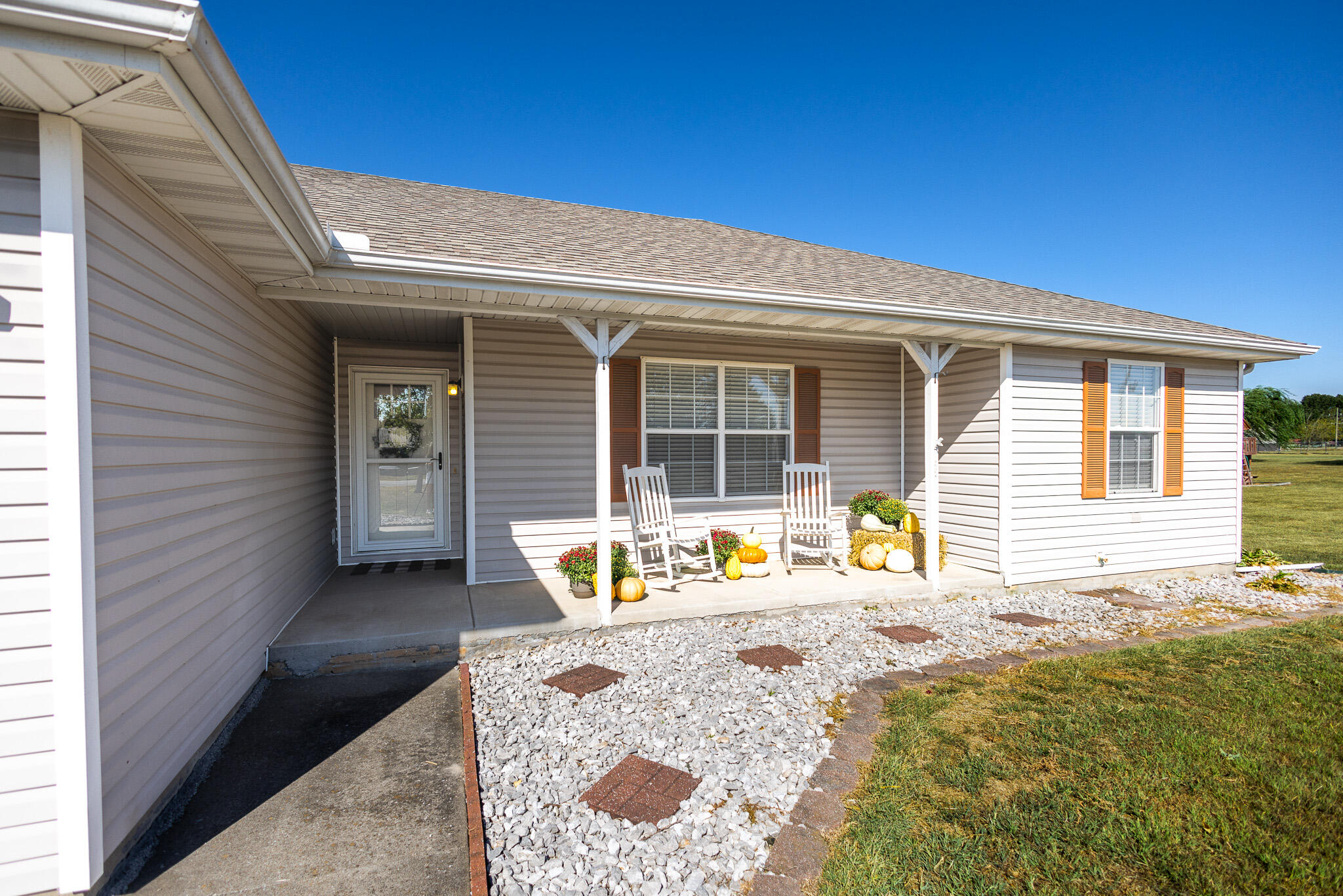 16276 Lawrence 1241 Property Photo 2