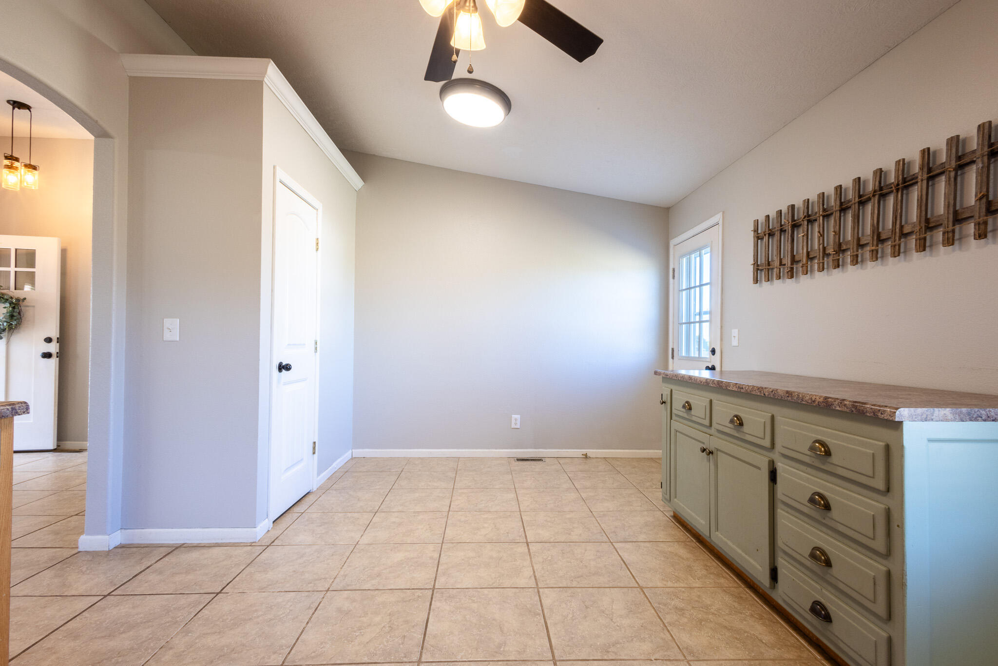 16276 Lawrence 1241 Property Photo 11