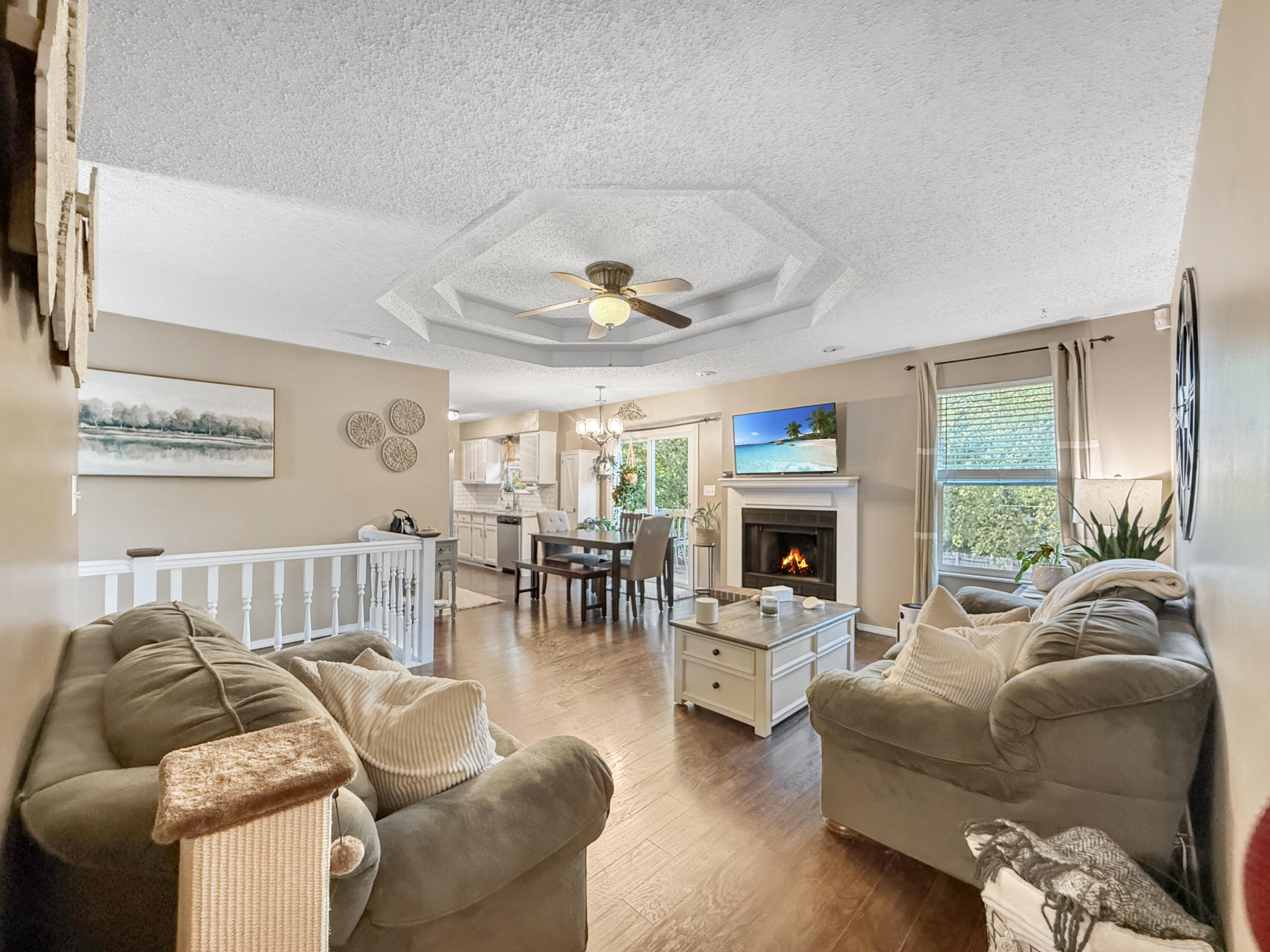 1185 West Grayrock Drive Property Photo 4