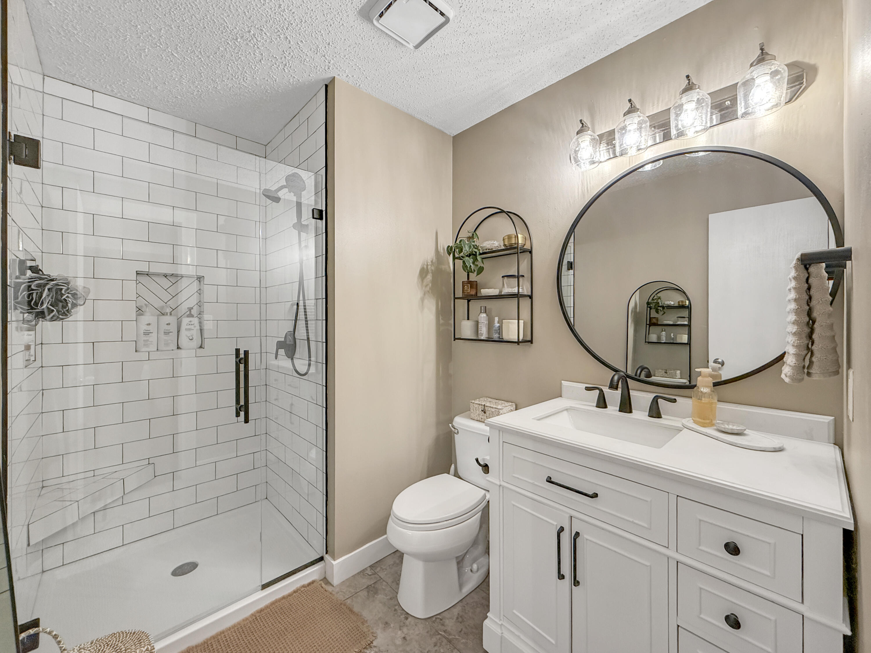 1185 West Grayrock Drive Property Photo 10