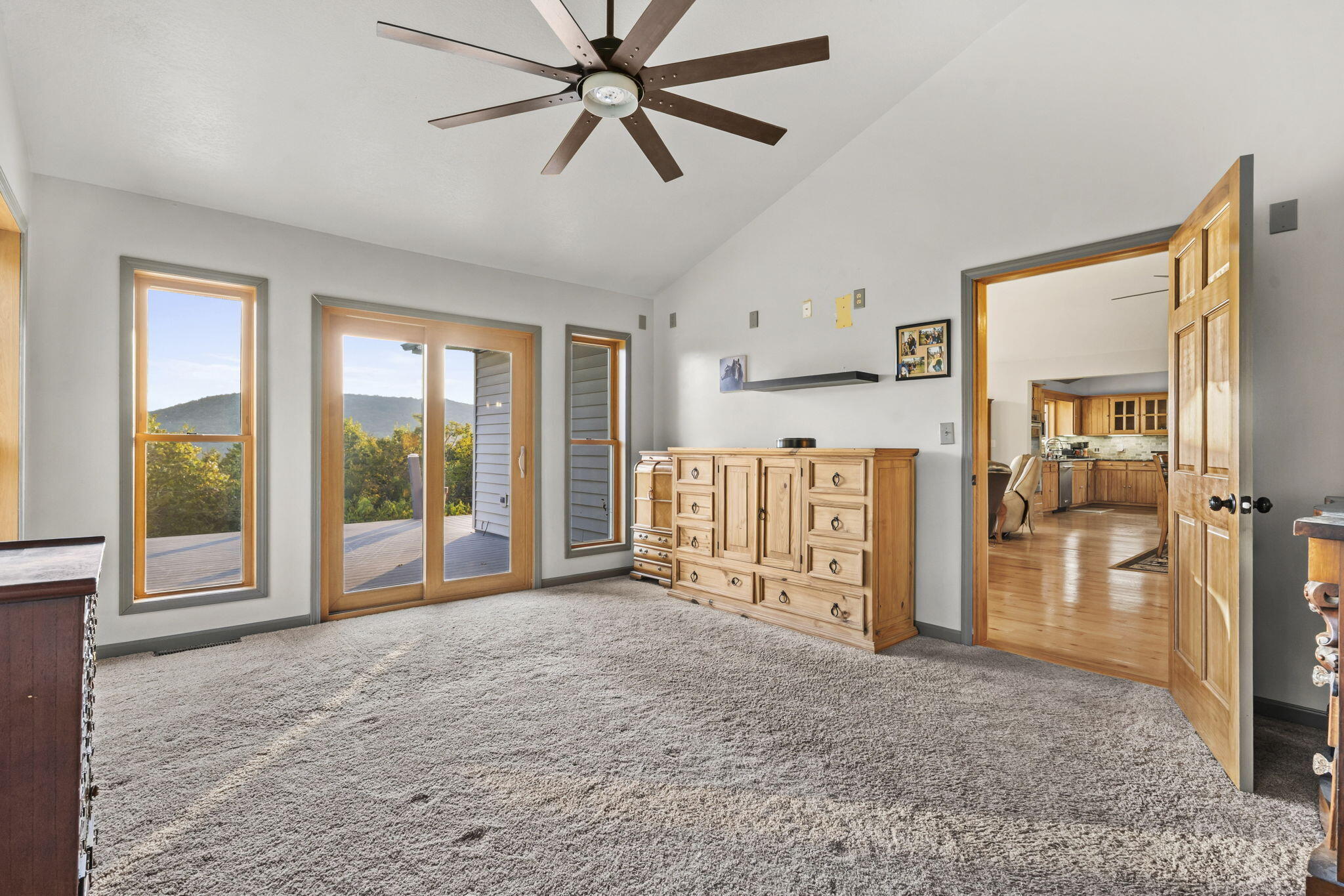 174 Lunker Bass Lane Road Property Photo 23