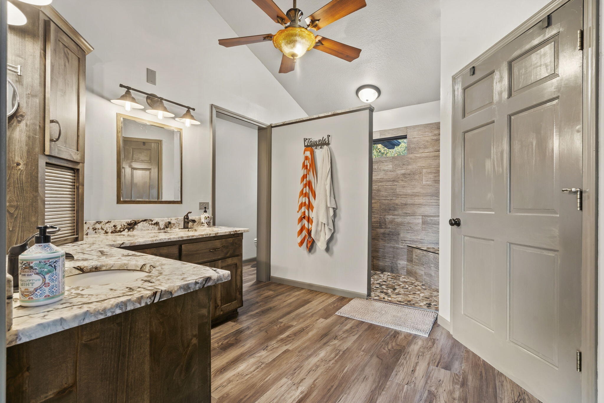 174 Lunker Bass Lane Road Property Photo 25