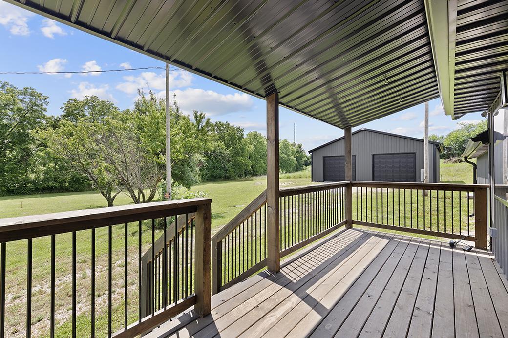 332 Fir Road Property Photo 3