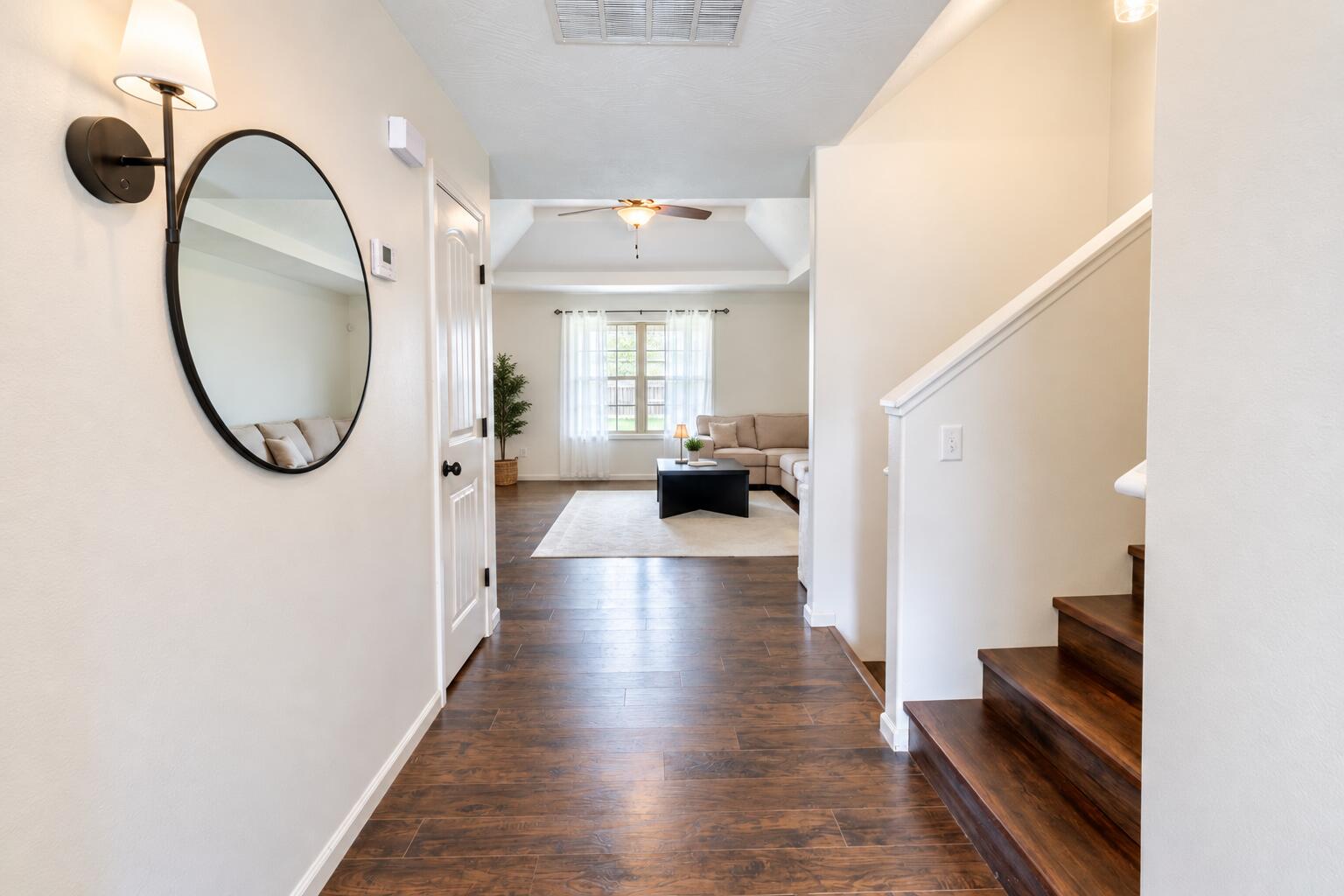 3128 North Marion Avenue Property Photo 3