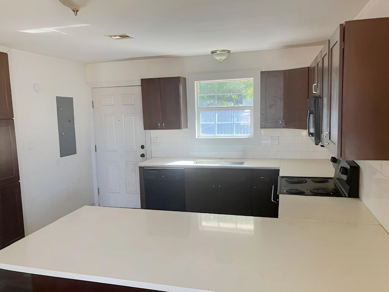 3130 Cc Avenue Property Photo 9