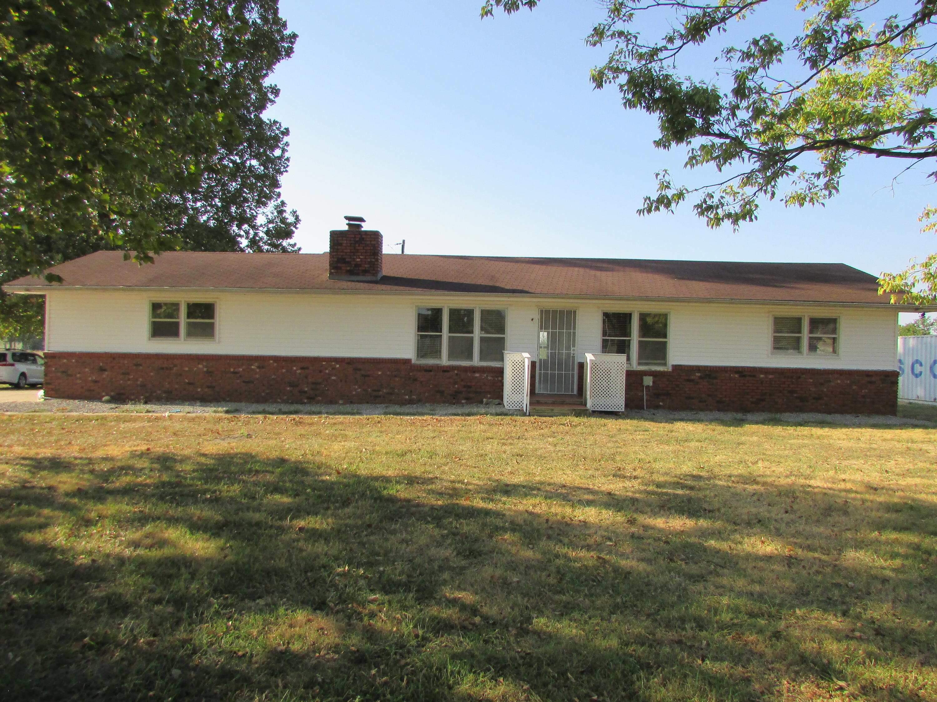 3250 East Hines Street Property Photo 1