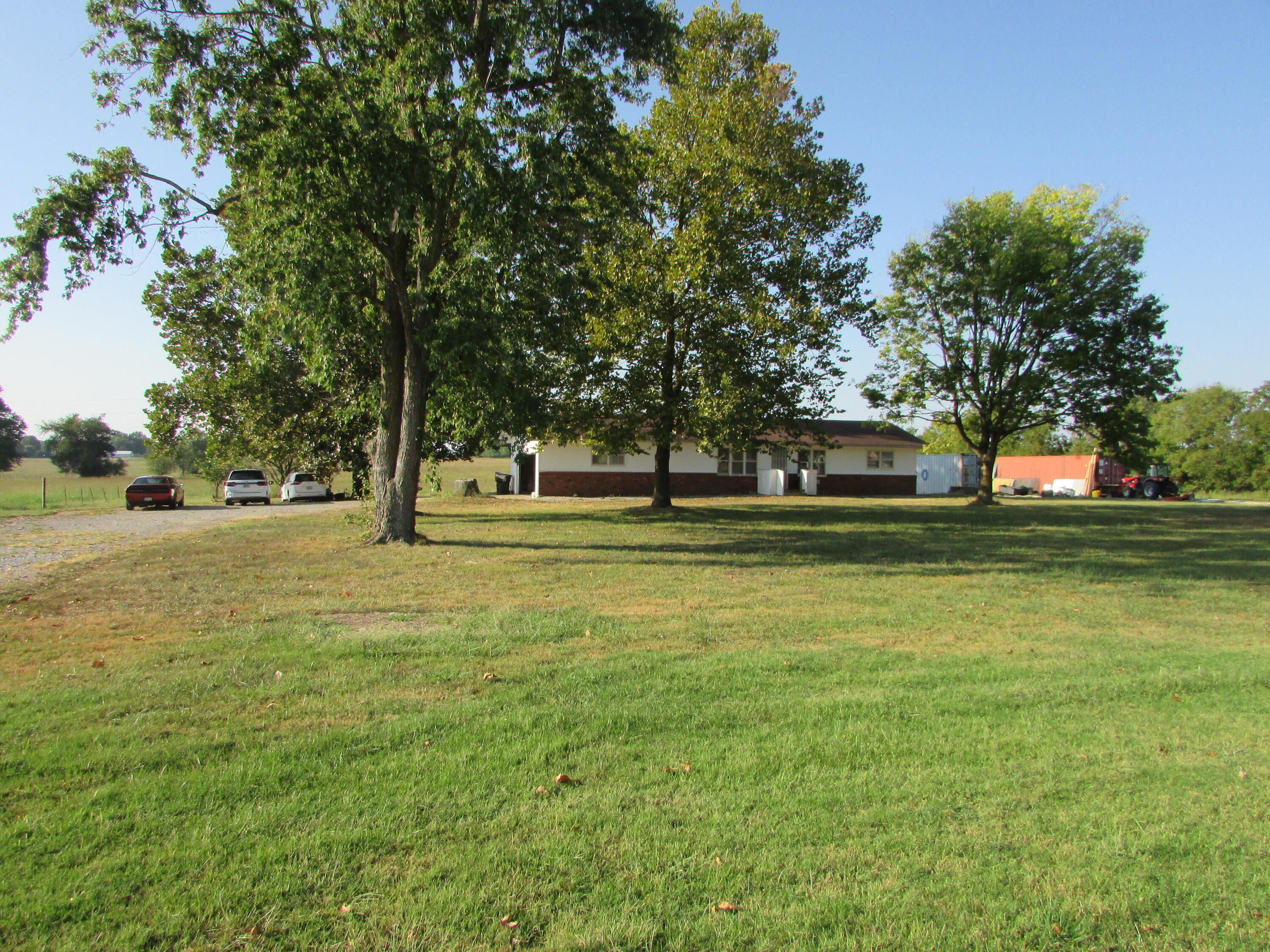 3250 East Hines Street Property Photo 3