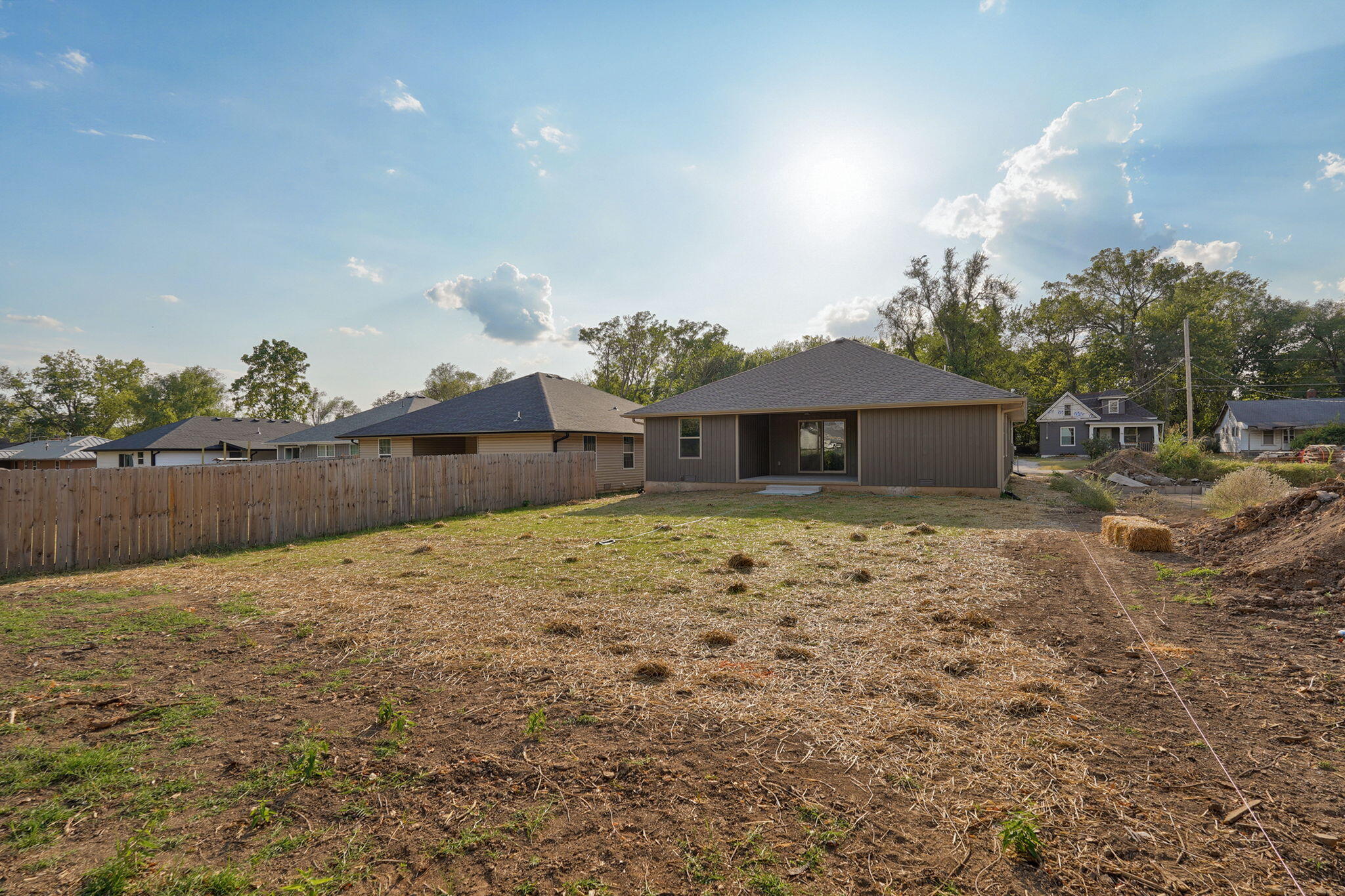 746 North Brown Avenue Property Photo 3