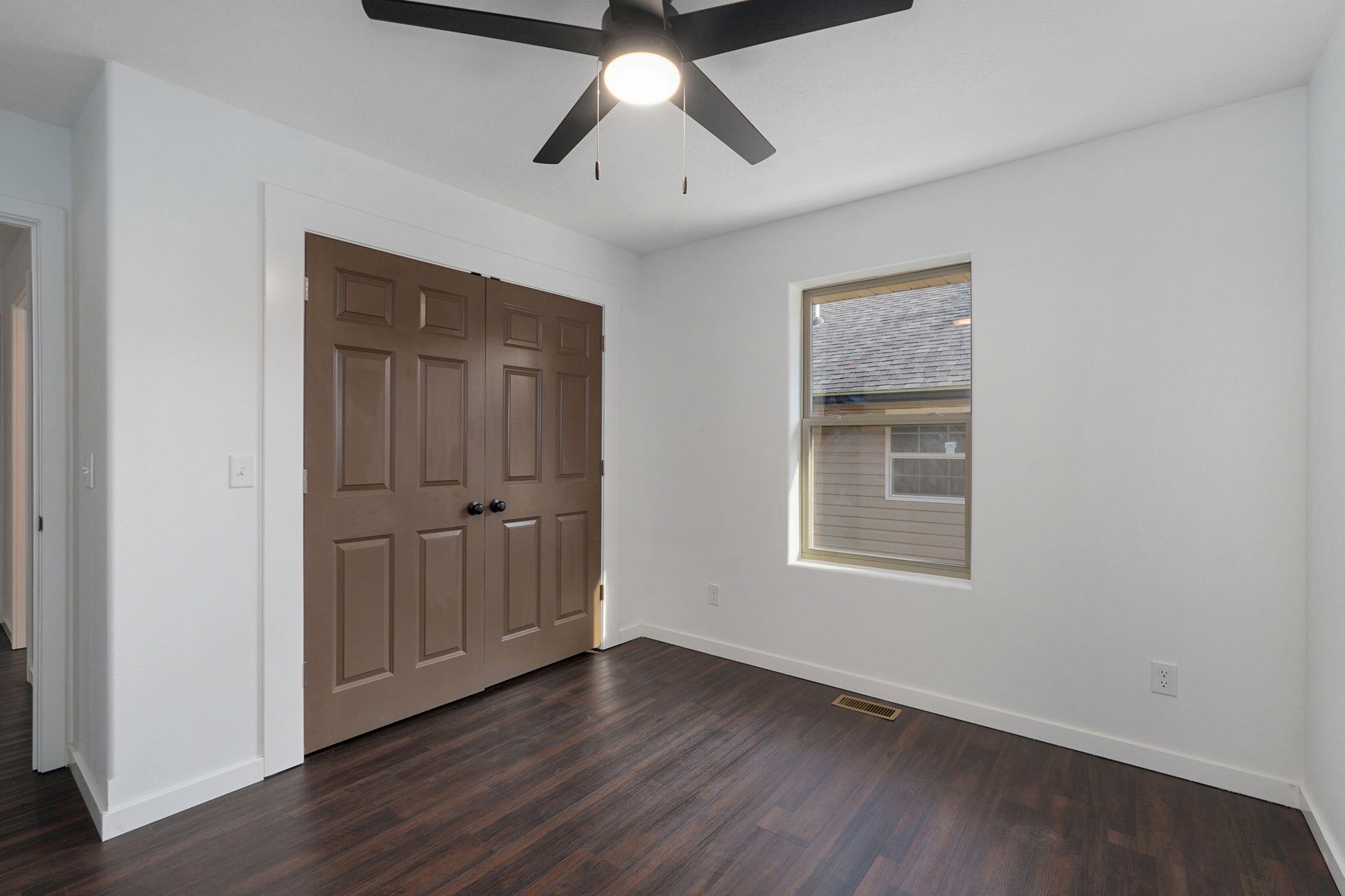 746 North Brown Avenue Property Photo 19