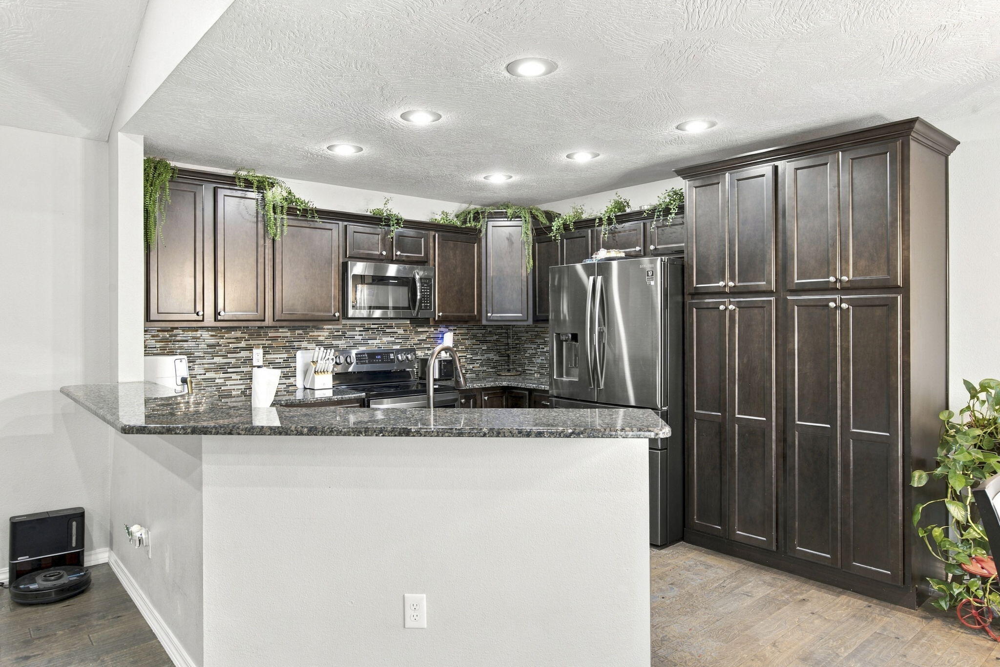 1807 East Costa Mesa Court Property Photo 7