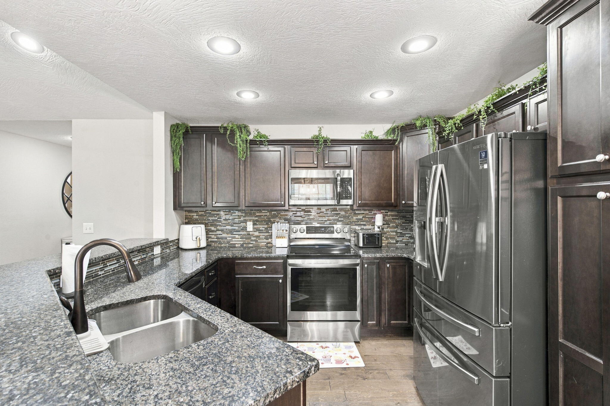1807 East Costa Mesa Court Property Photo 8