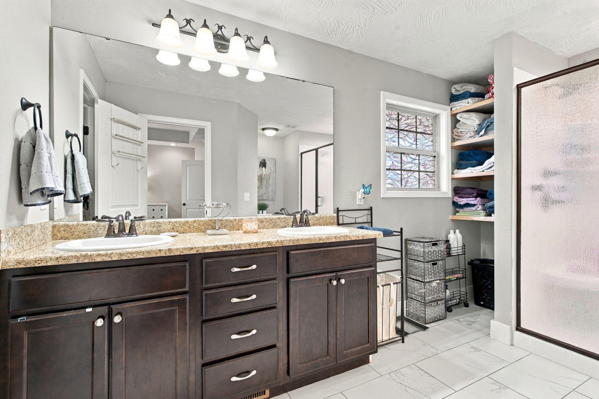 1807 East Costa Mesa Court Property Photo 11